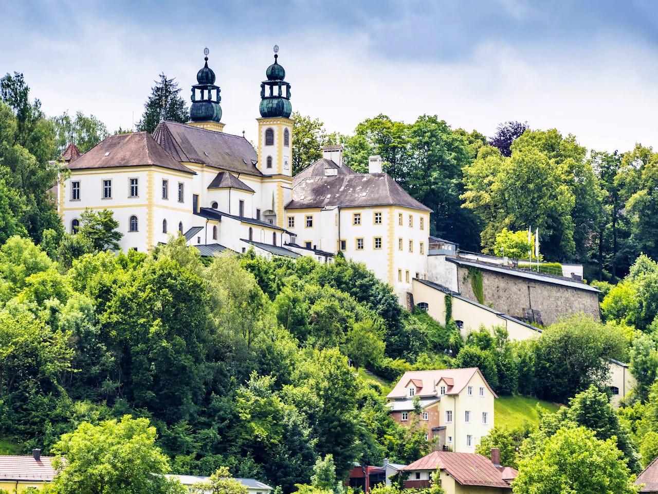 Munich to Passau from Private Car Transfer in 2 Hours Daytrip