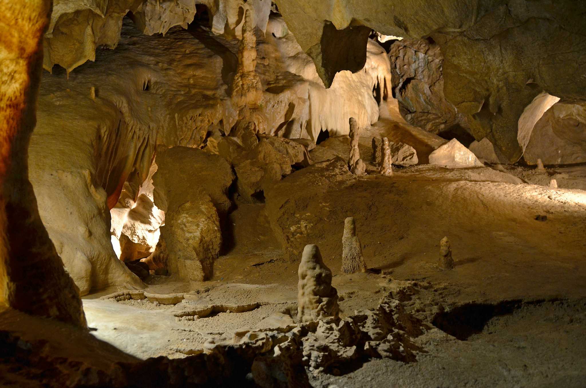 Koneprusy Cave