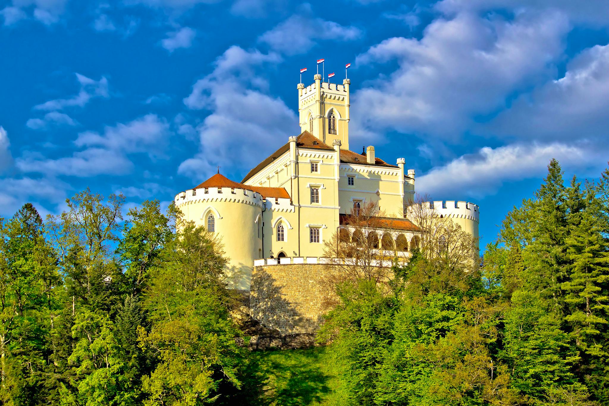 Zagreb to Trakoscan Castle: Private day trip