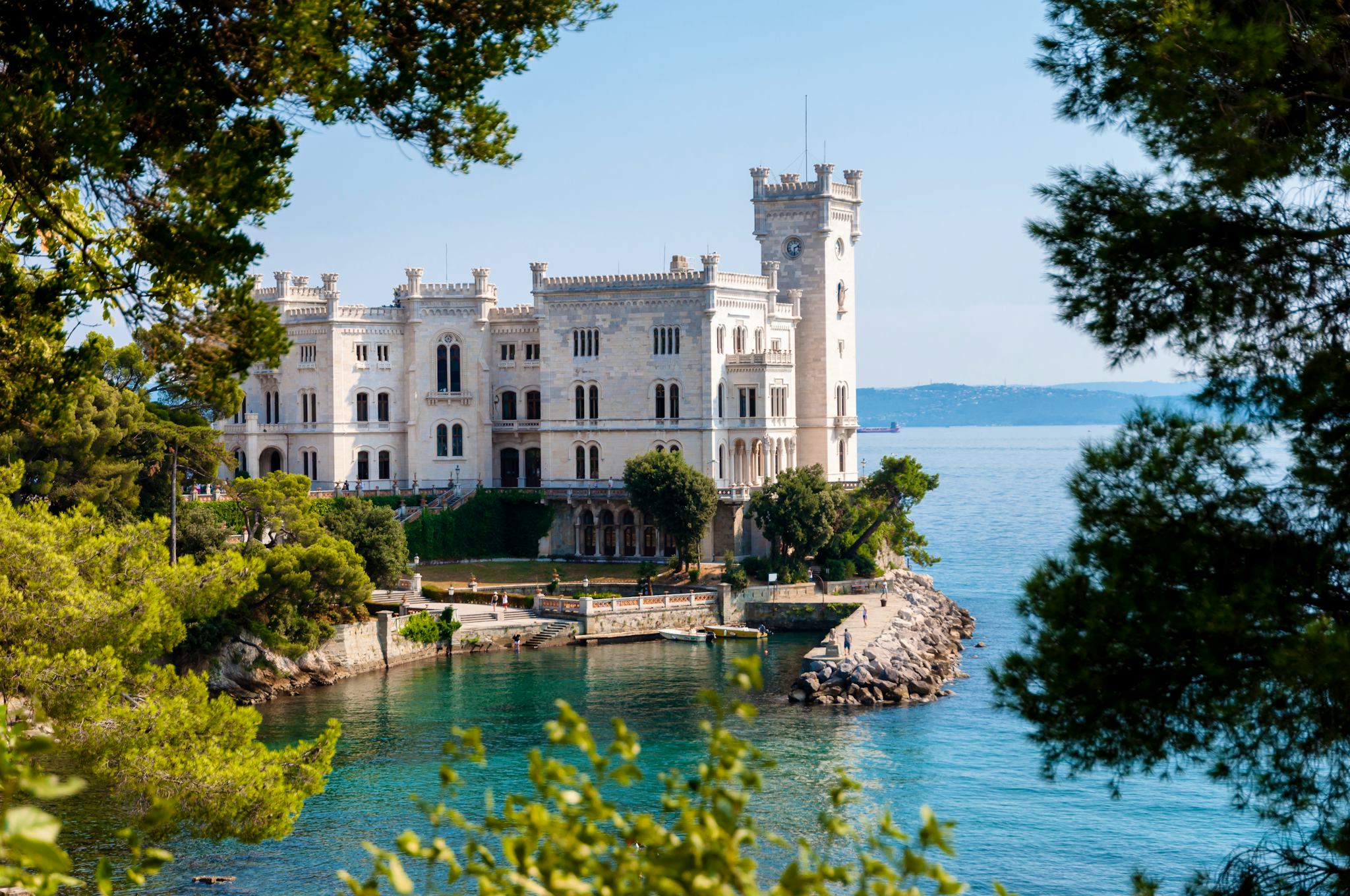 Trieste to Miramare Castle and Grotta Gigante: Day trip