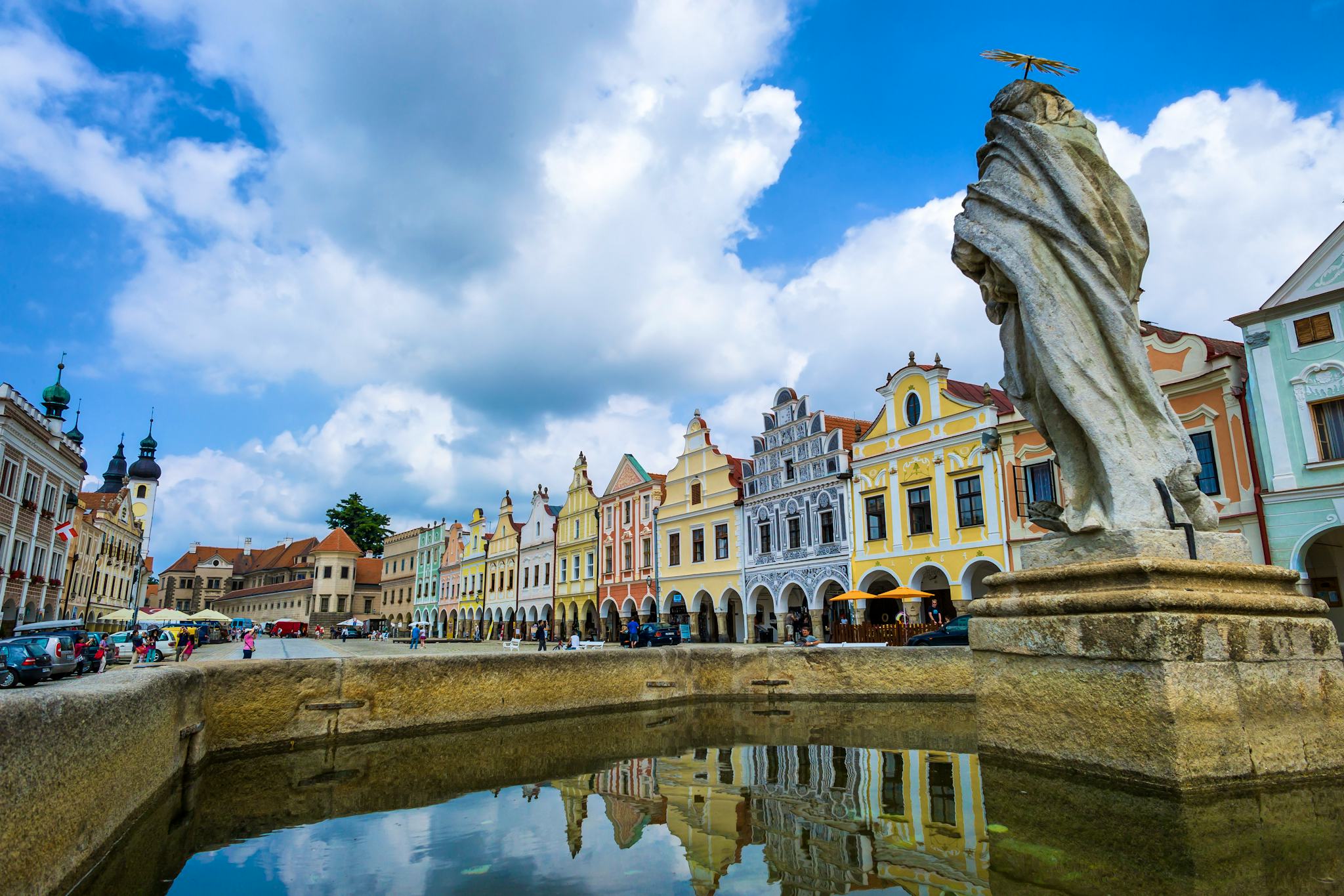 Olomouc to Telc and Trebic: Private day trip