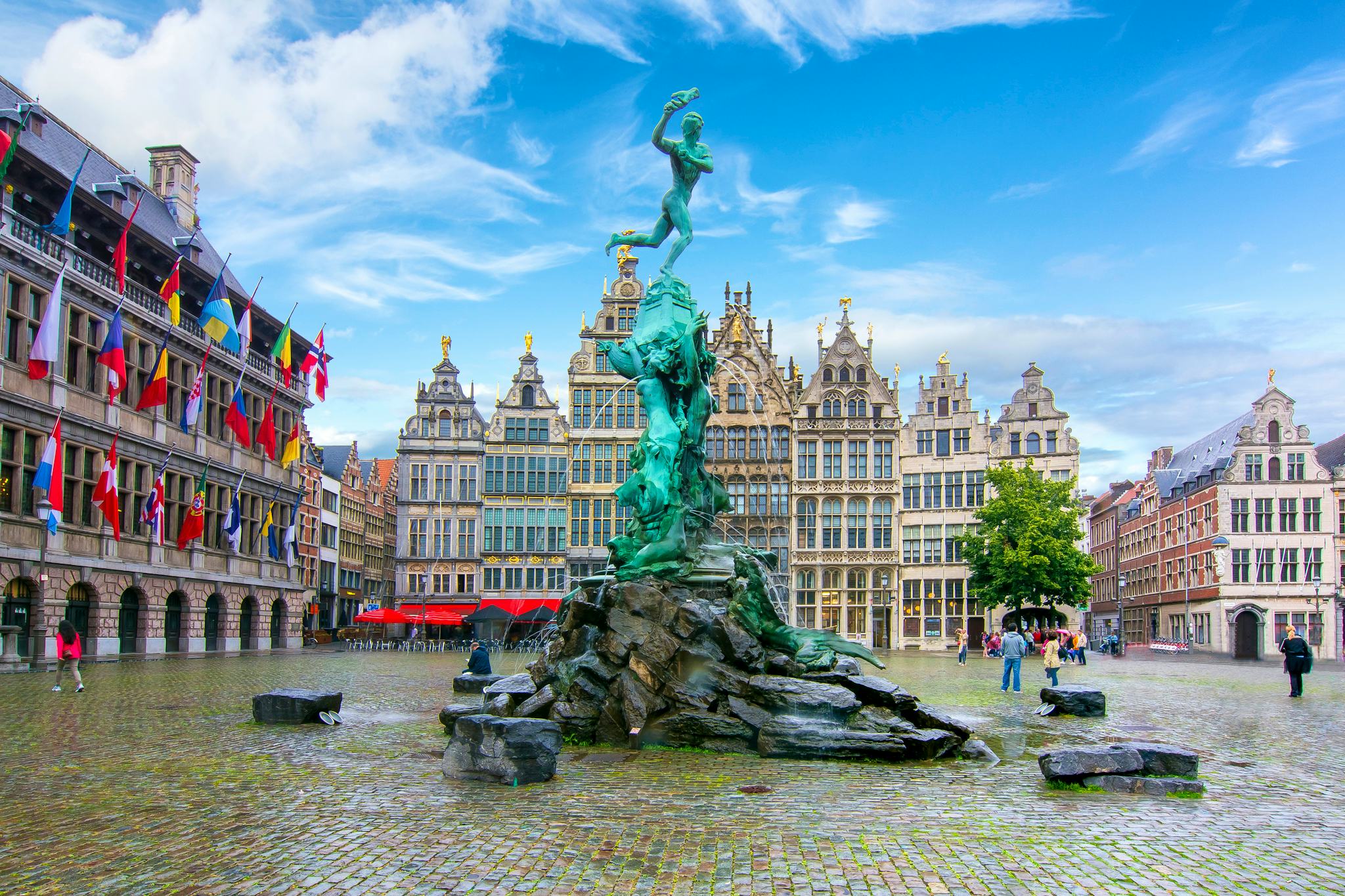 Brussels to Antwerp: Private day trip