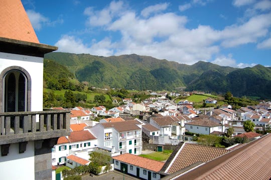 Furnas