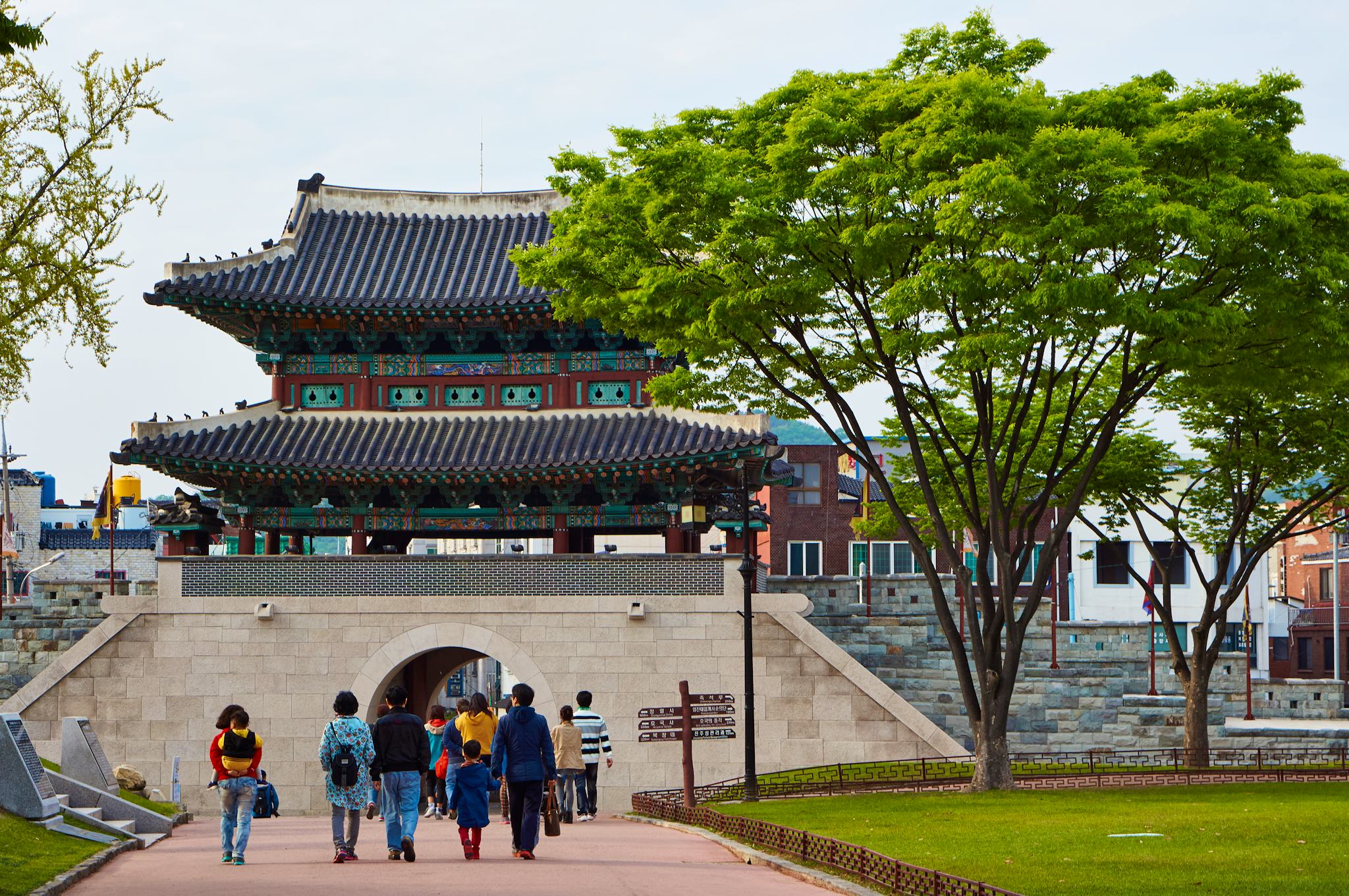 Seoul to Jinju: Private day trip