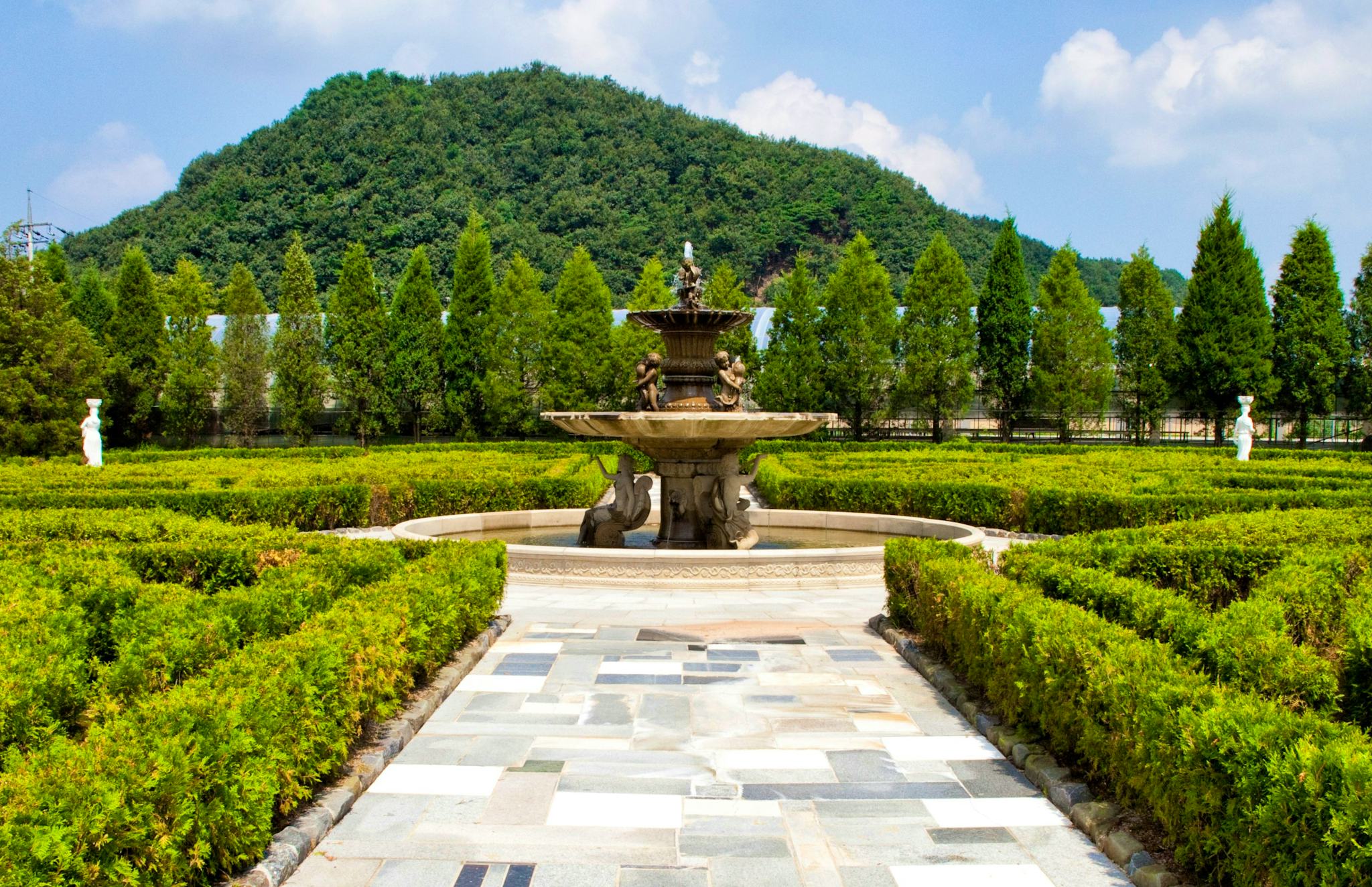 Paju First Garden