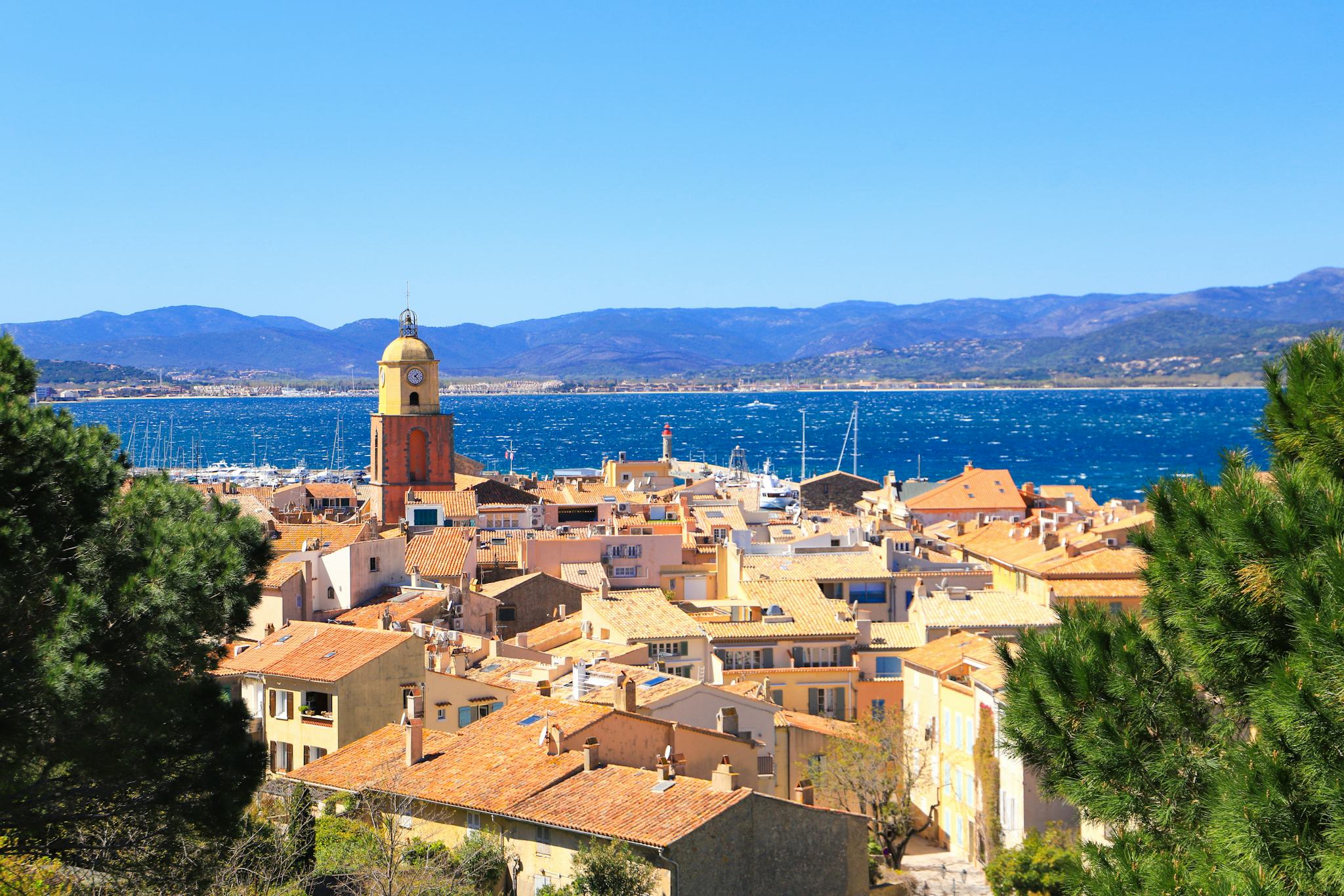 Villefranche-sur-Mer to Saint-Tropez: Private day trip hero image