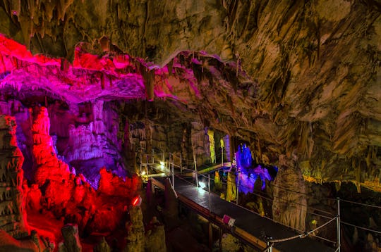 Sfentoni Cave