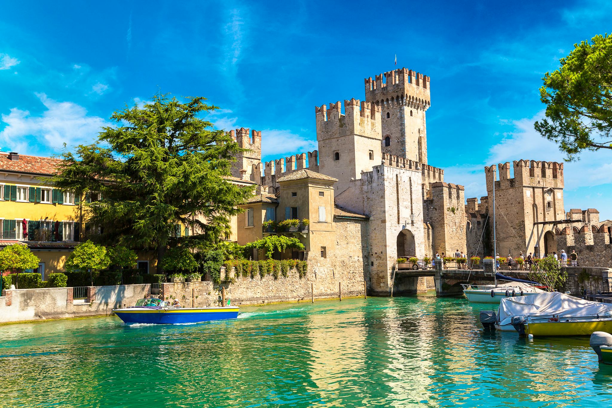 Venice to Verona and Sirmione: Private day trip