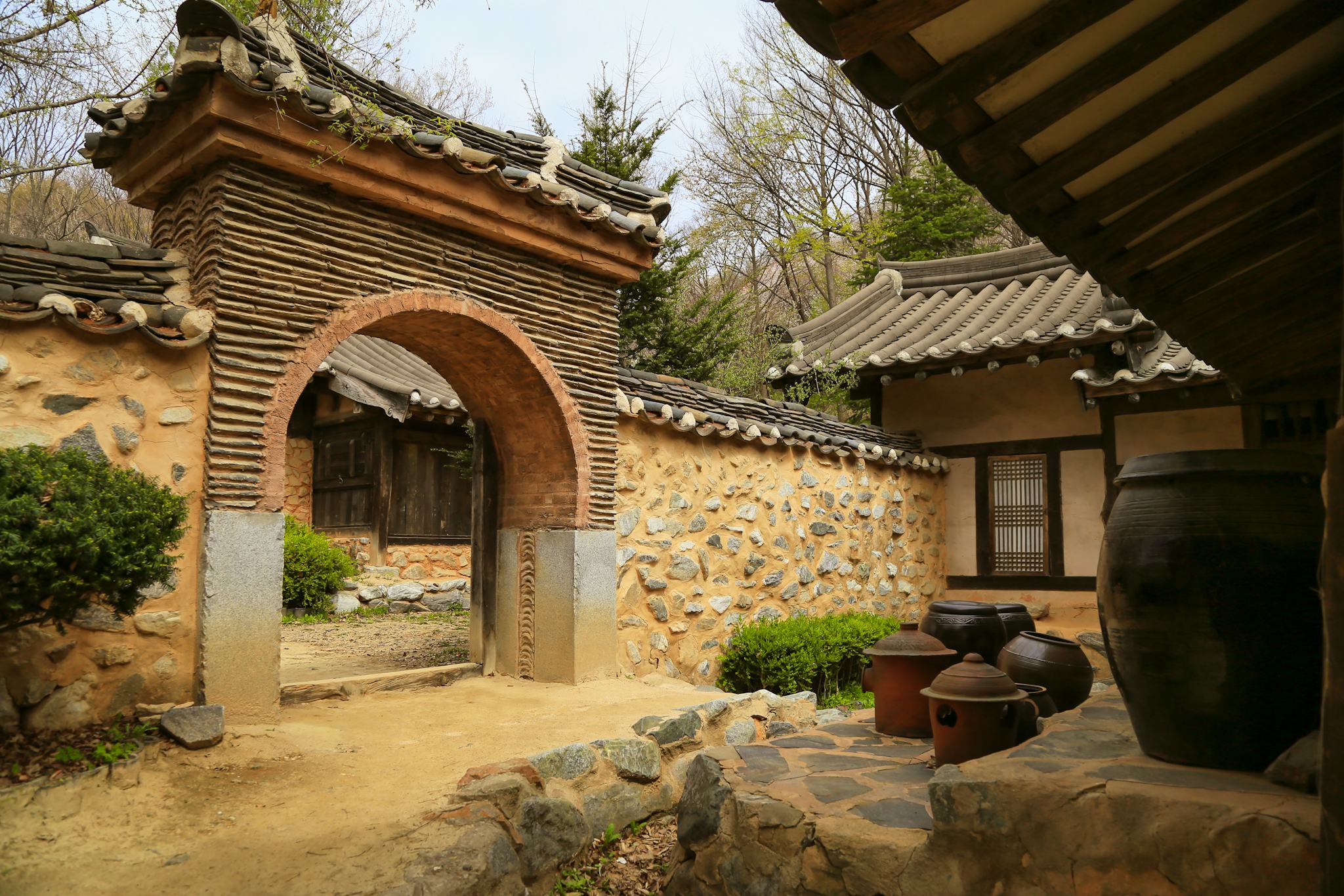 Seoul to Korean Folk Village and Transport Museum: Day trip