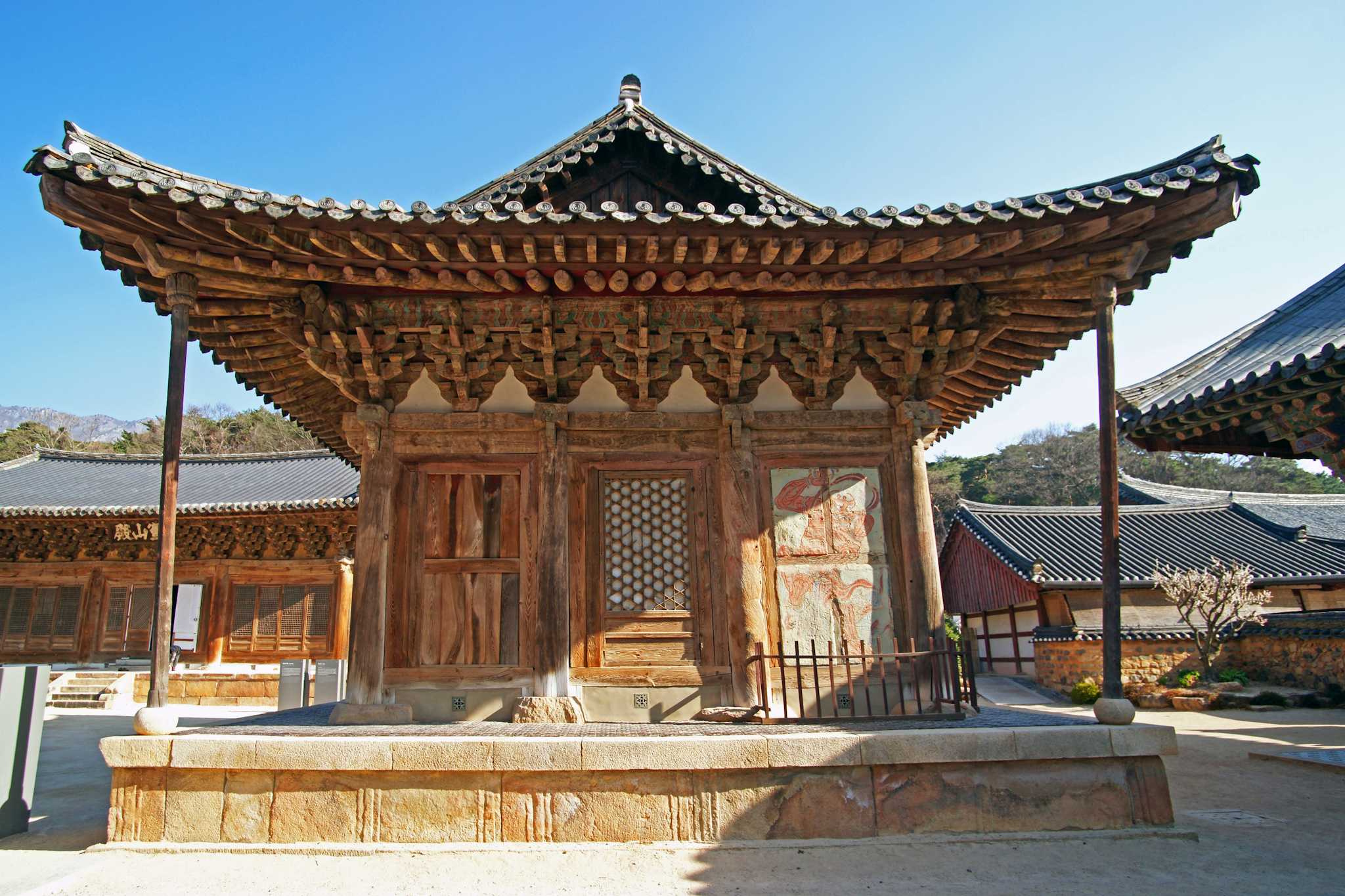 Temple Tongdosa