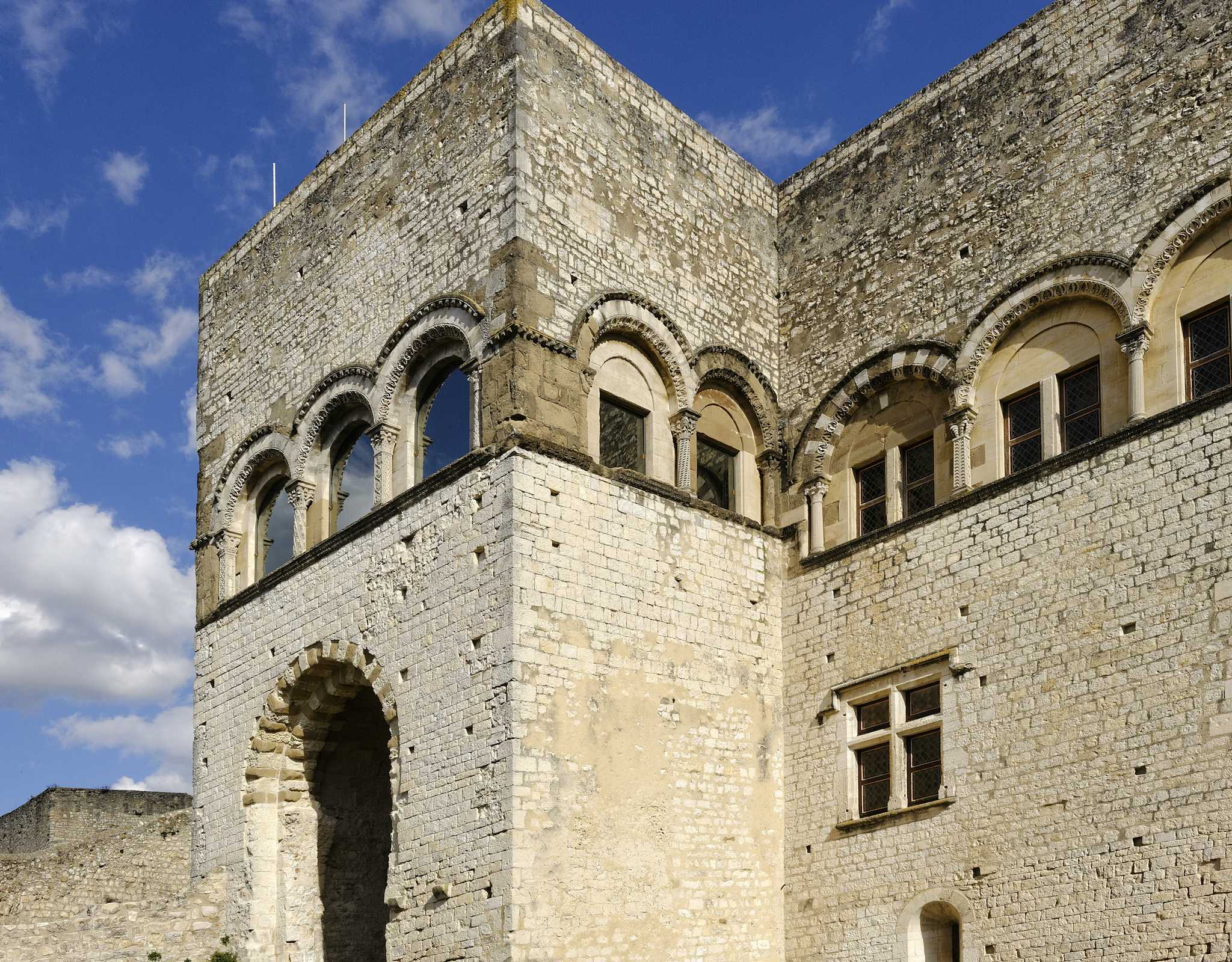 Admehar Castle