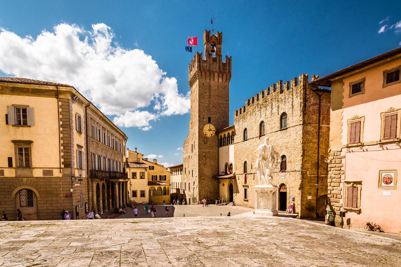 Arezzo to Cinque Terre from 114 Private Car Transfer in 3 Hours