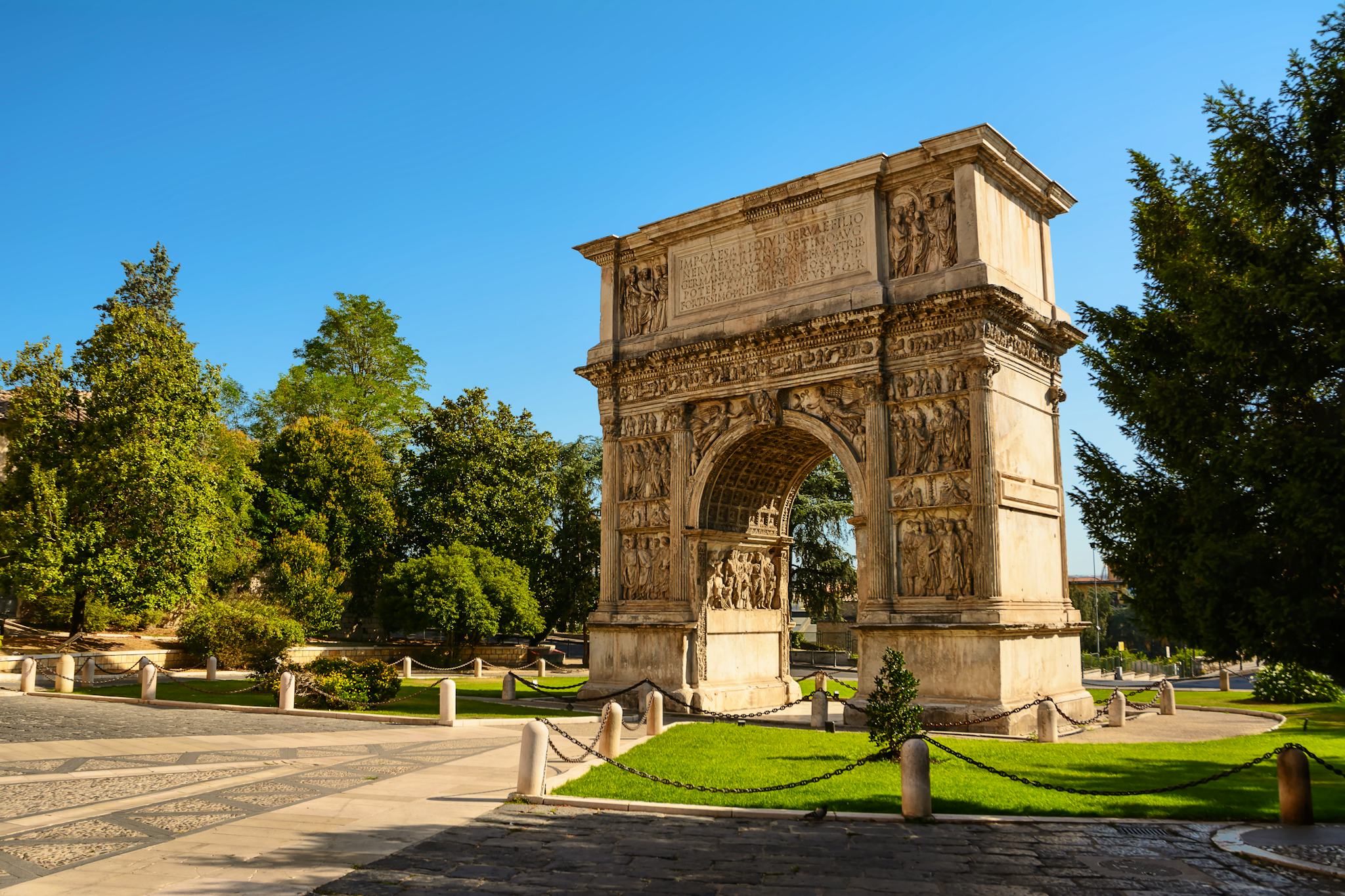 Naples to Benevento and Montevergine Adventures: Day trip