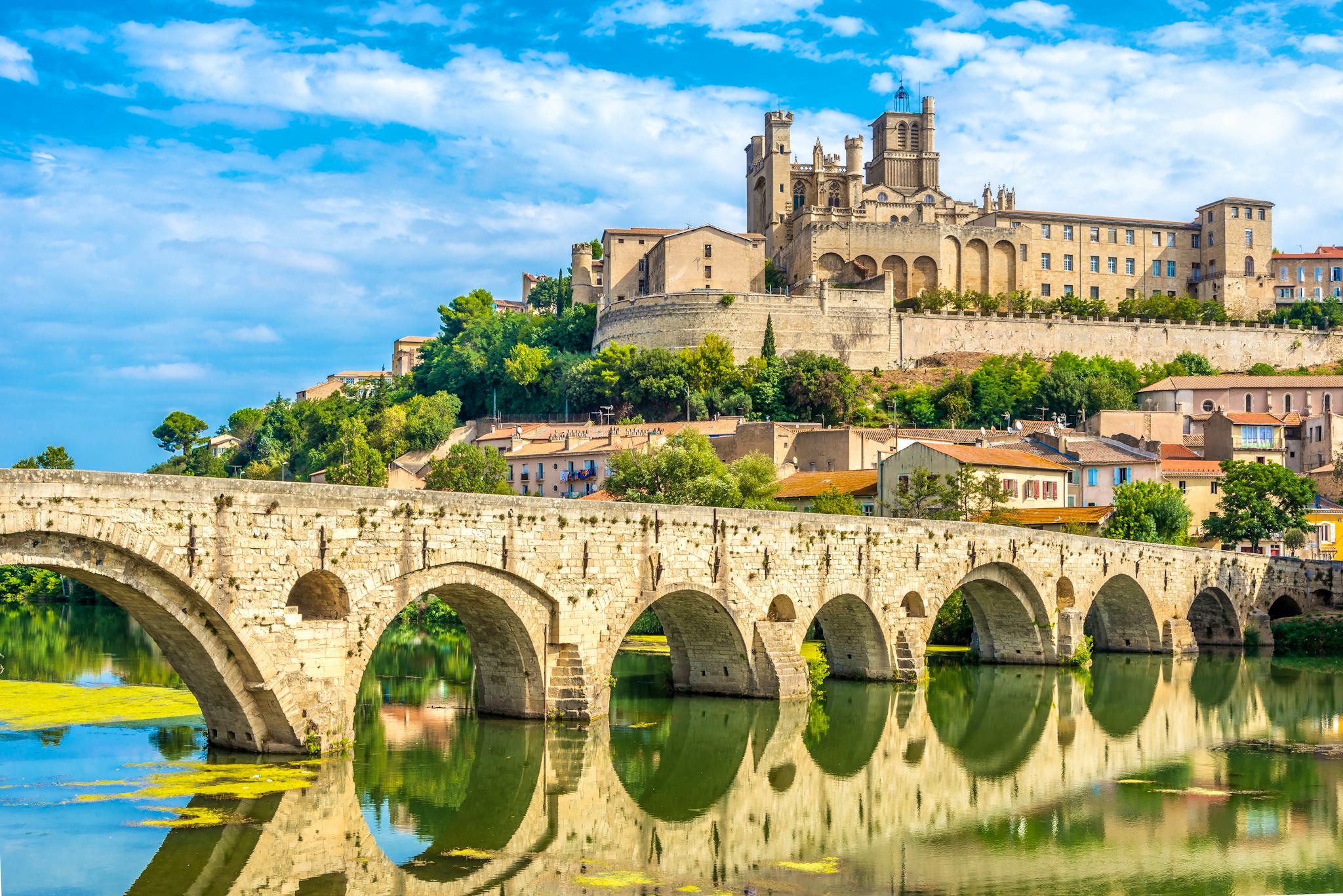 Montpellier to Sete and Beziers: Private day trip