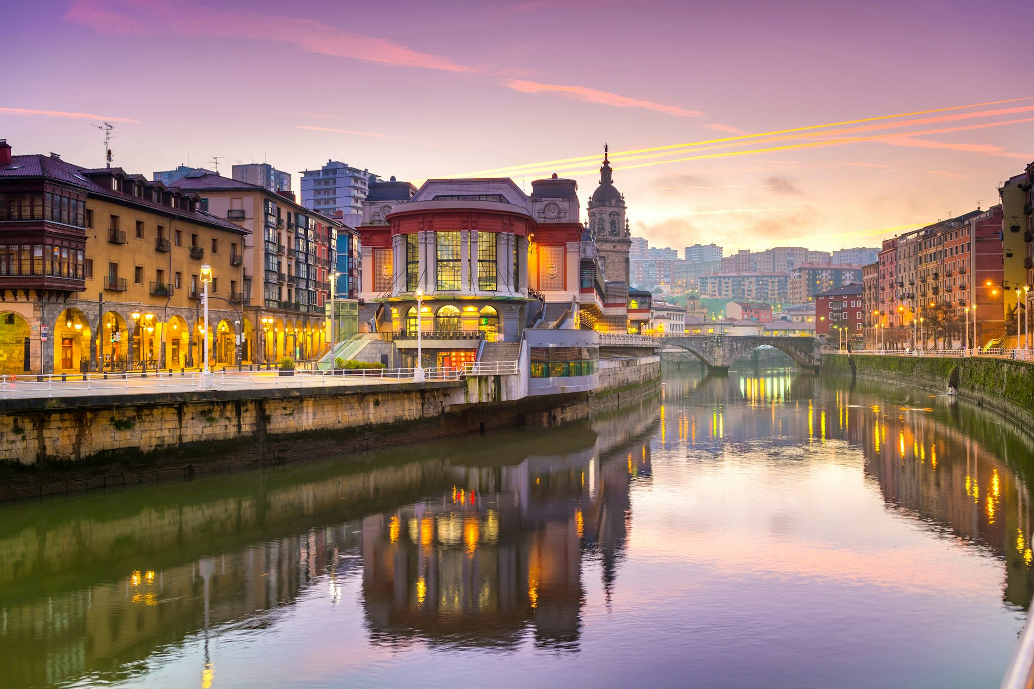 San Sebastian to Bilbao: Private day trip
