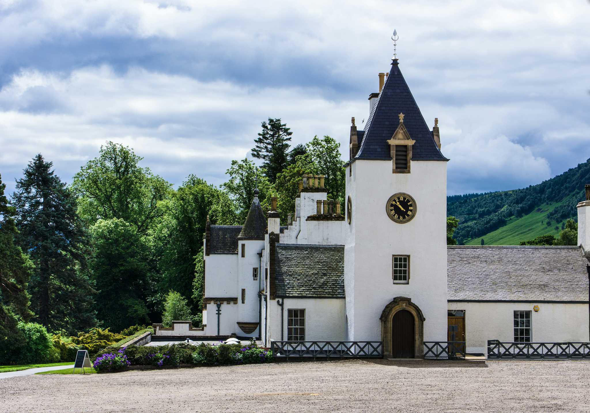 Blair Castle und Hercules Gardens