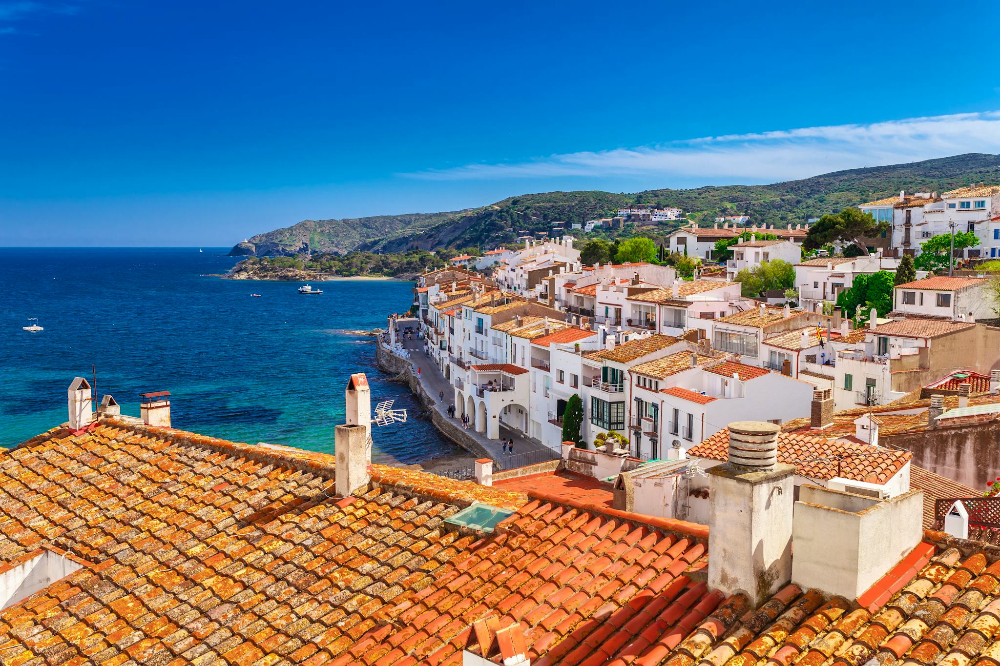 Barcelona to Figueres and Cadaques: Private day trip