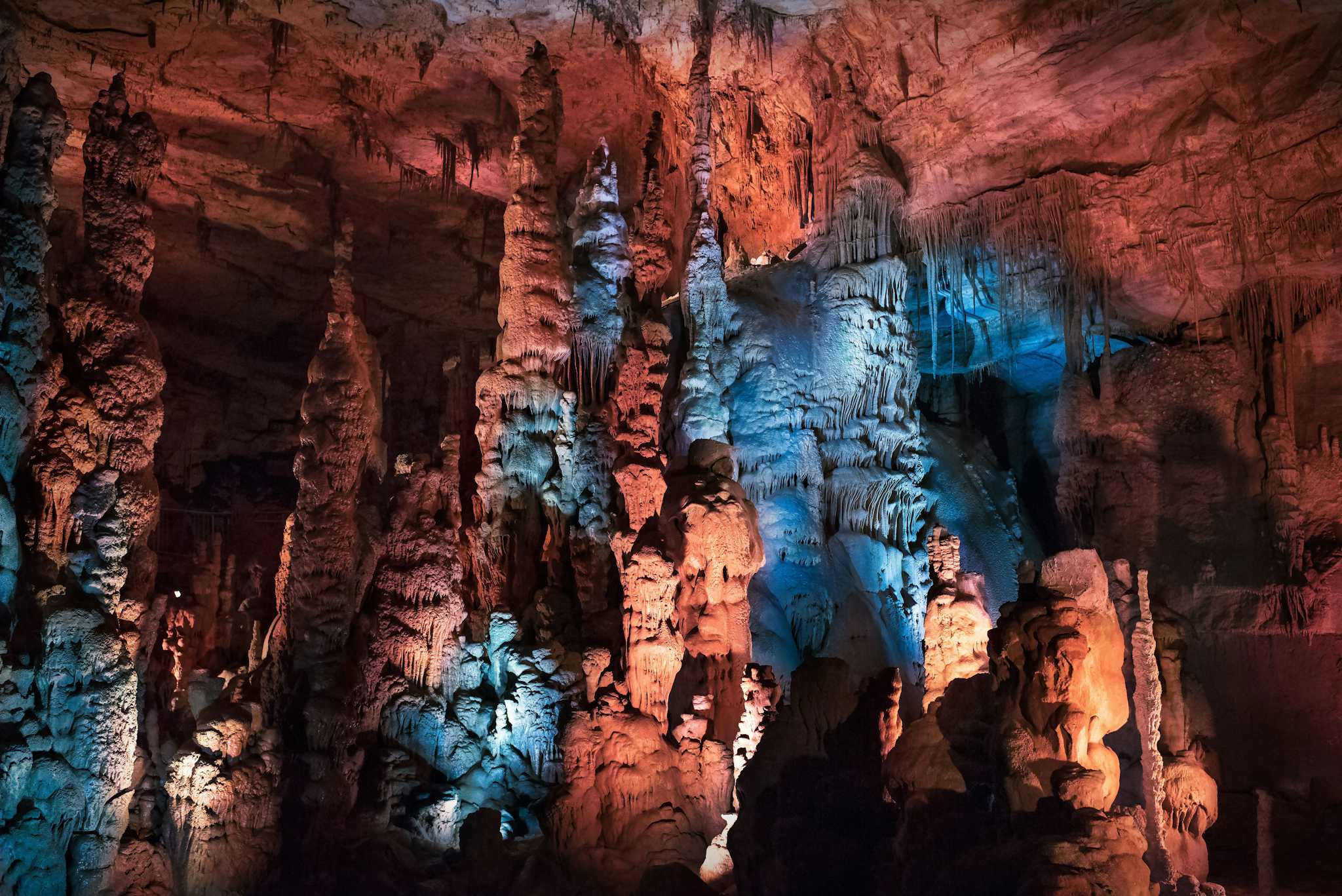 Cathedral Caverns State Park