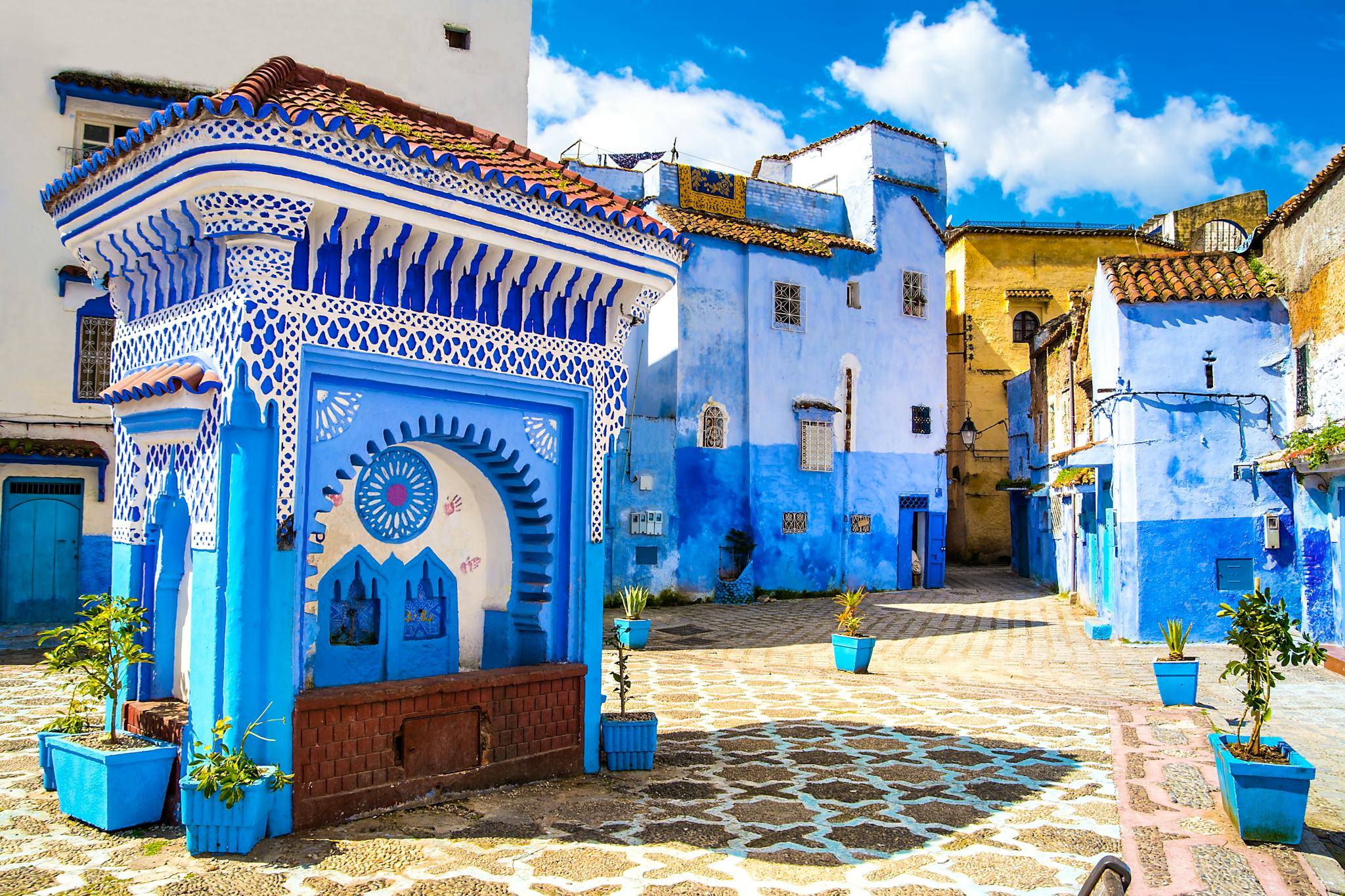 Tangier to Tetouan and Chefchaouen: Private day trip