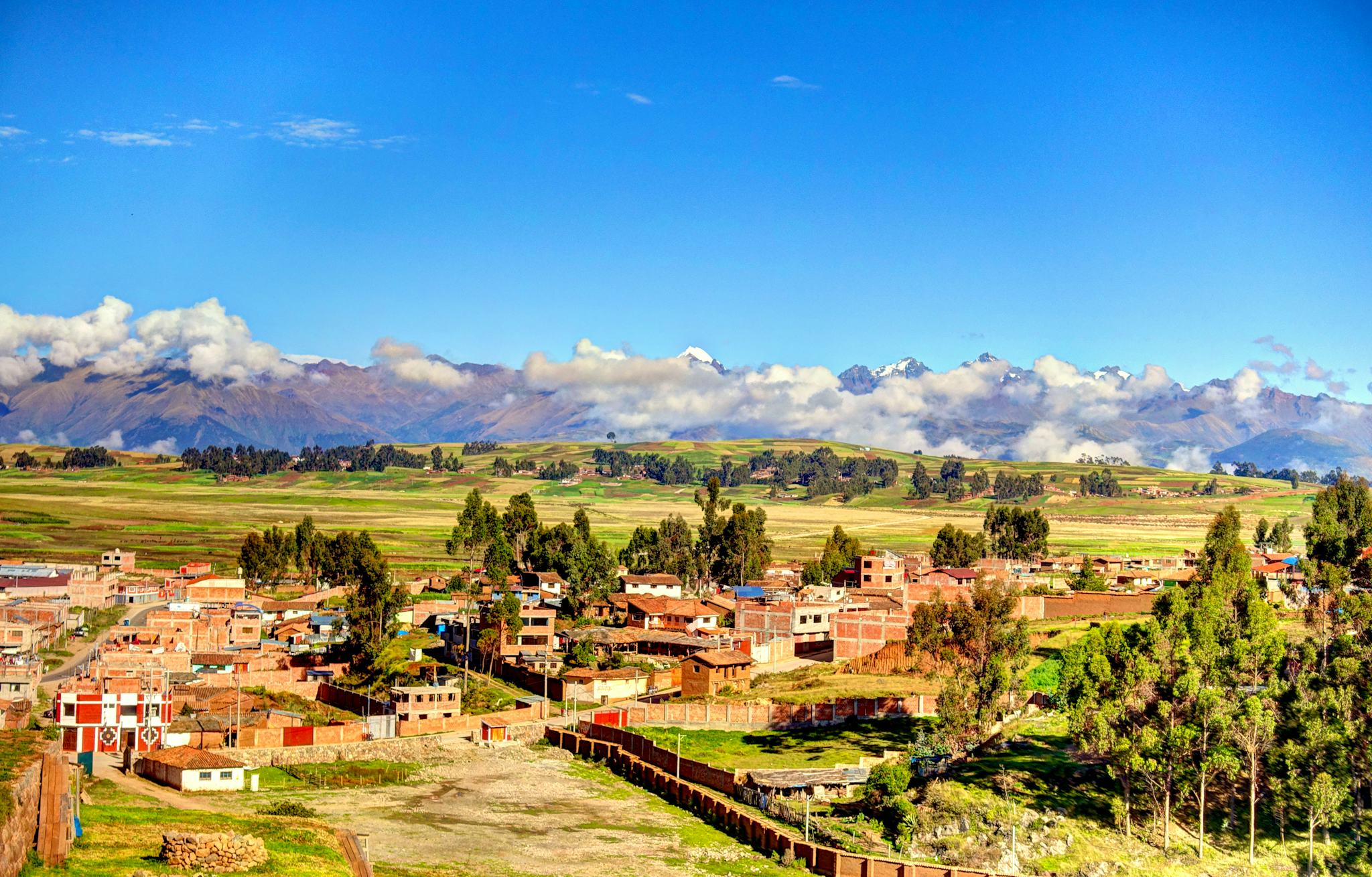 Cusco to Chinchero  Maras Salt Mines, and Moray: Day trip