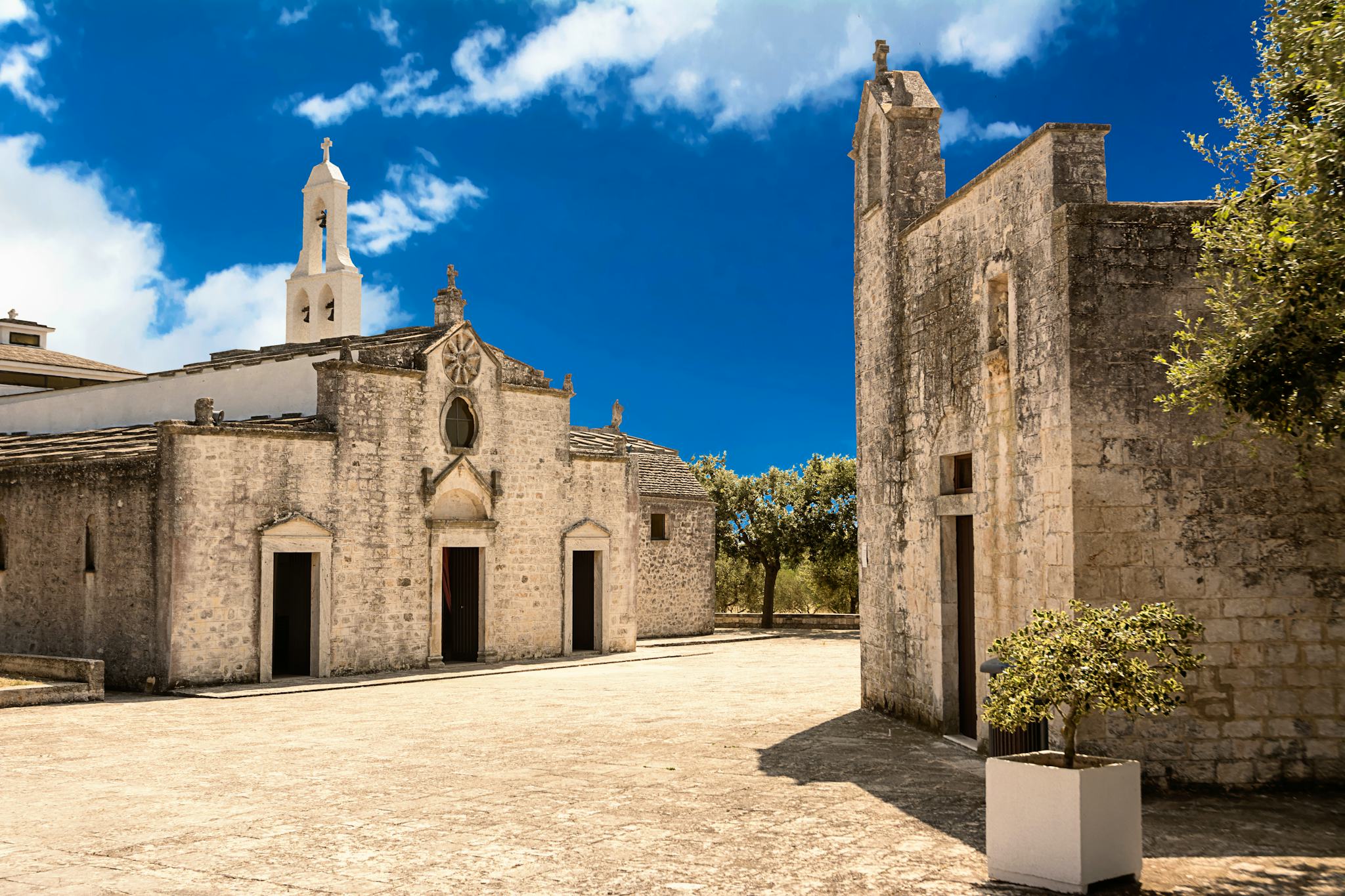 Ostuni to Cisternino and Ceglie Messapica: Private day trip
