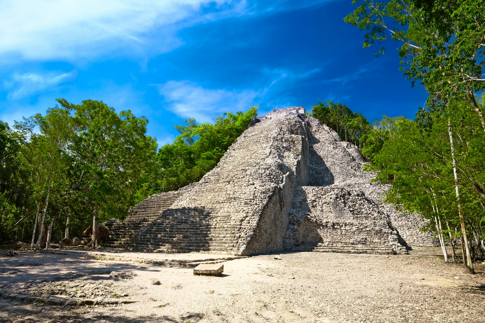 Cancun to Coba and Cenote Yokdzonot: Private day trip