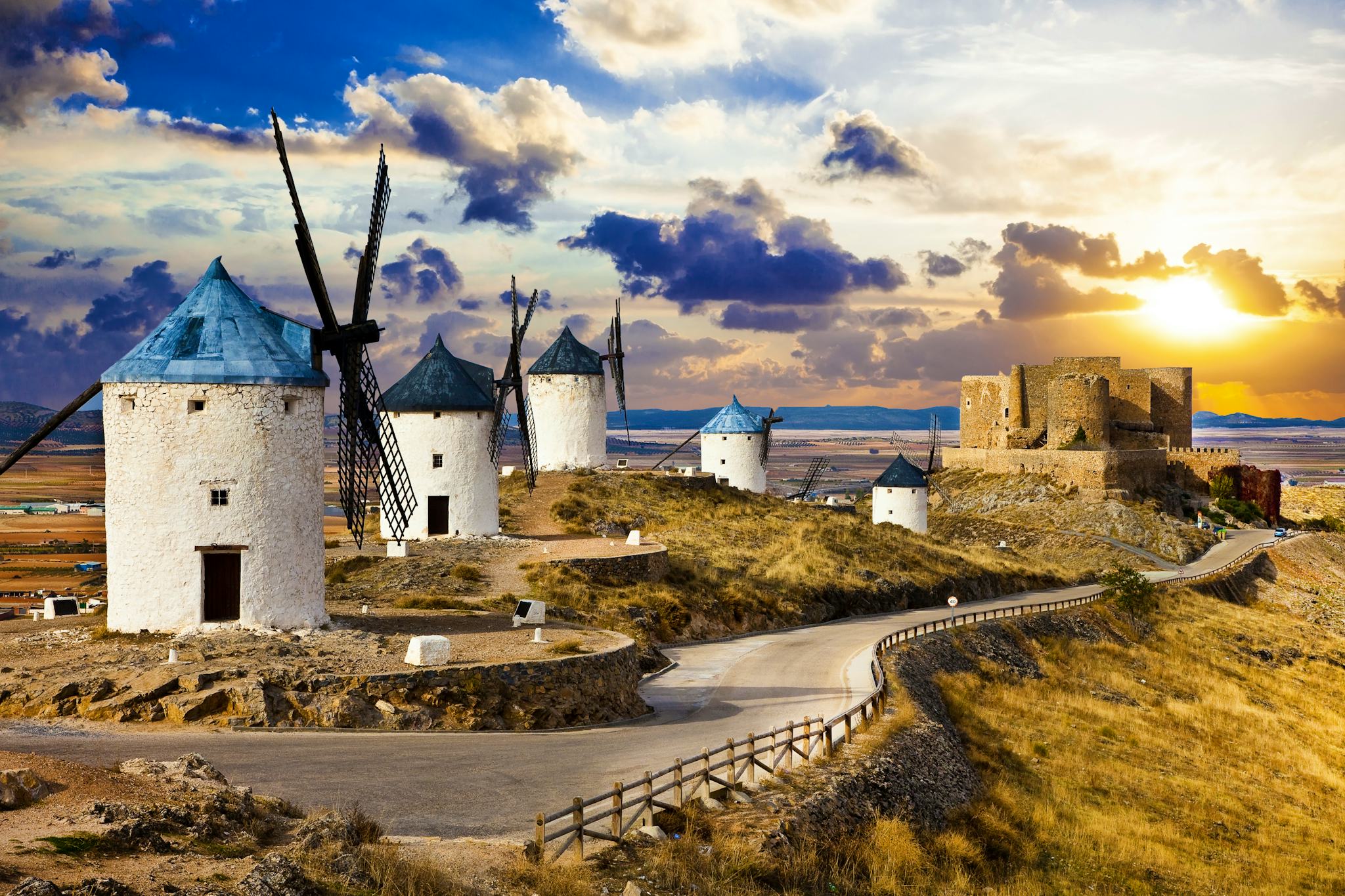 Madrid to Toledo and Consuegra: Private day trip