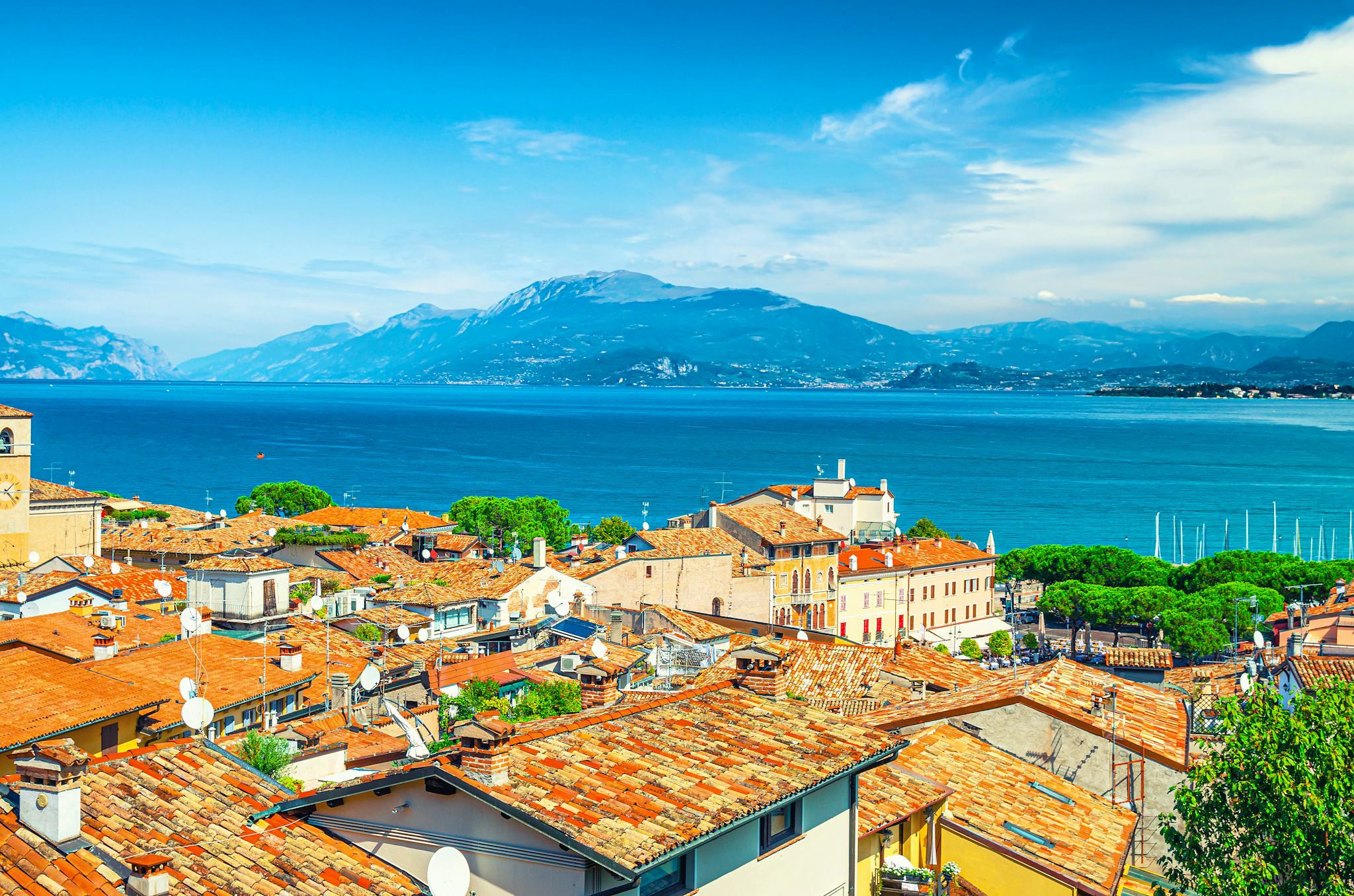 Malpensa Airport to Desenzano: Private day trip