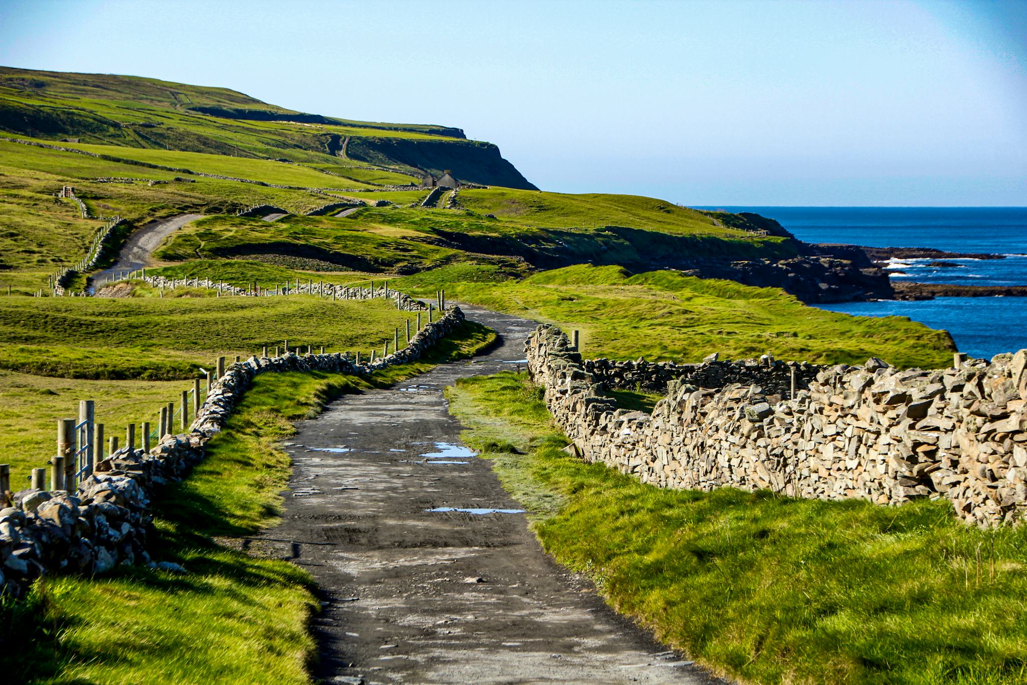Galway to the Cliffs of Moher and Doolin: Private day trip