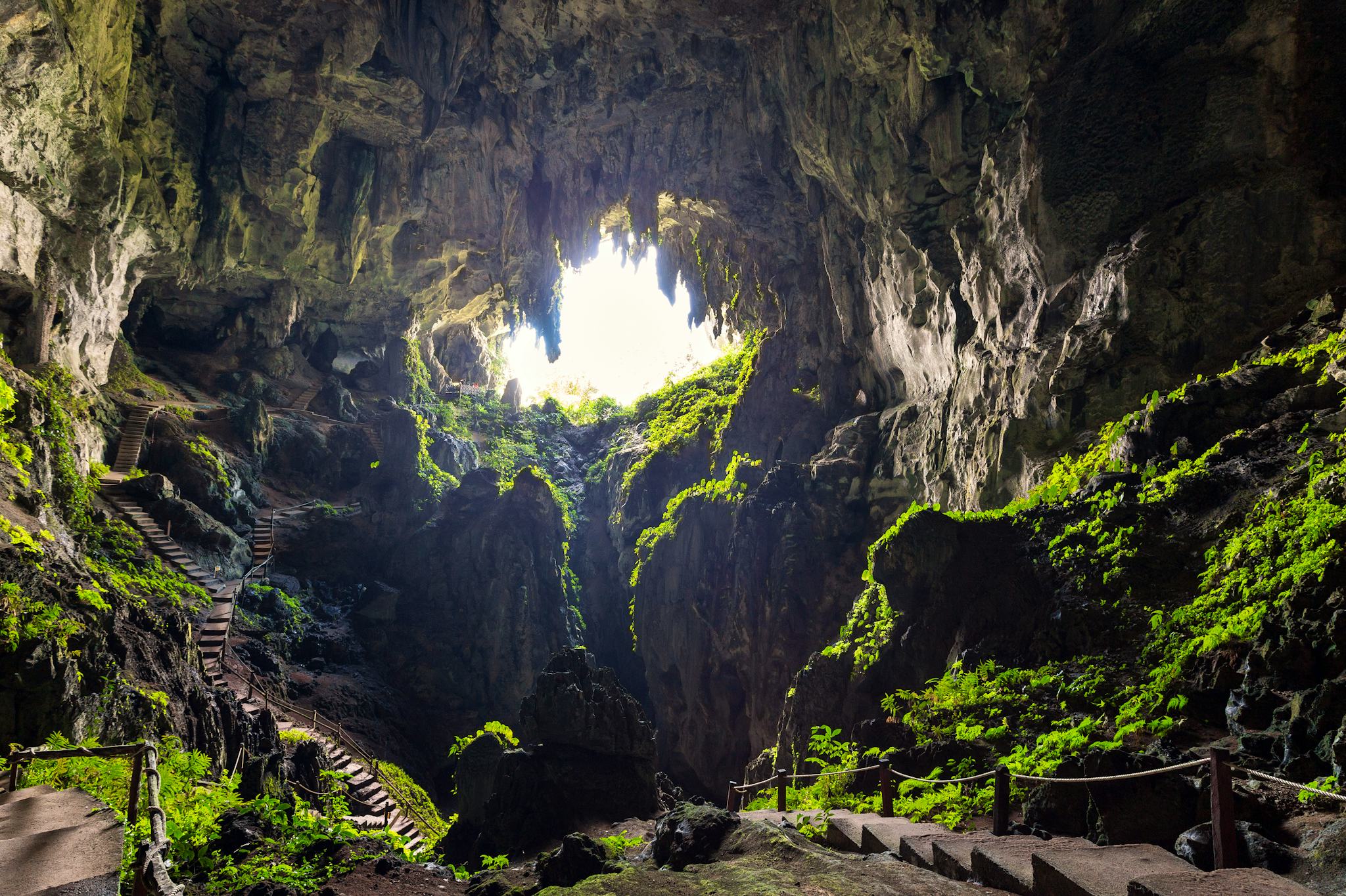 Grottes des Fées