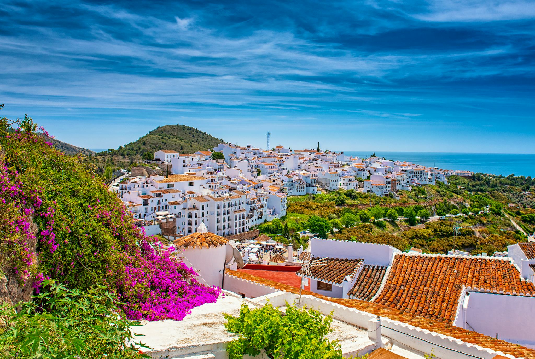 Granada to Nerja and Frigiliana: Private day trip