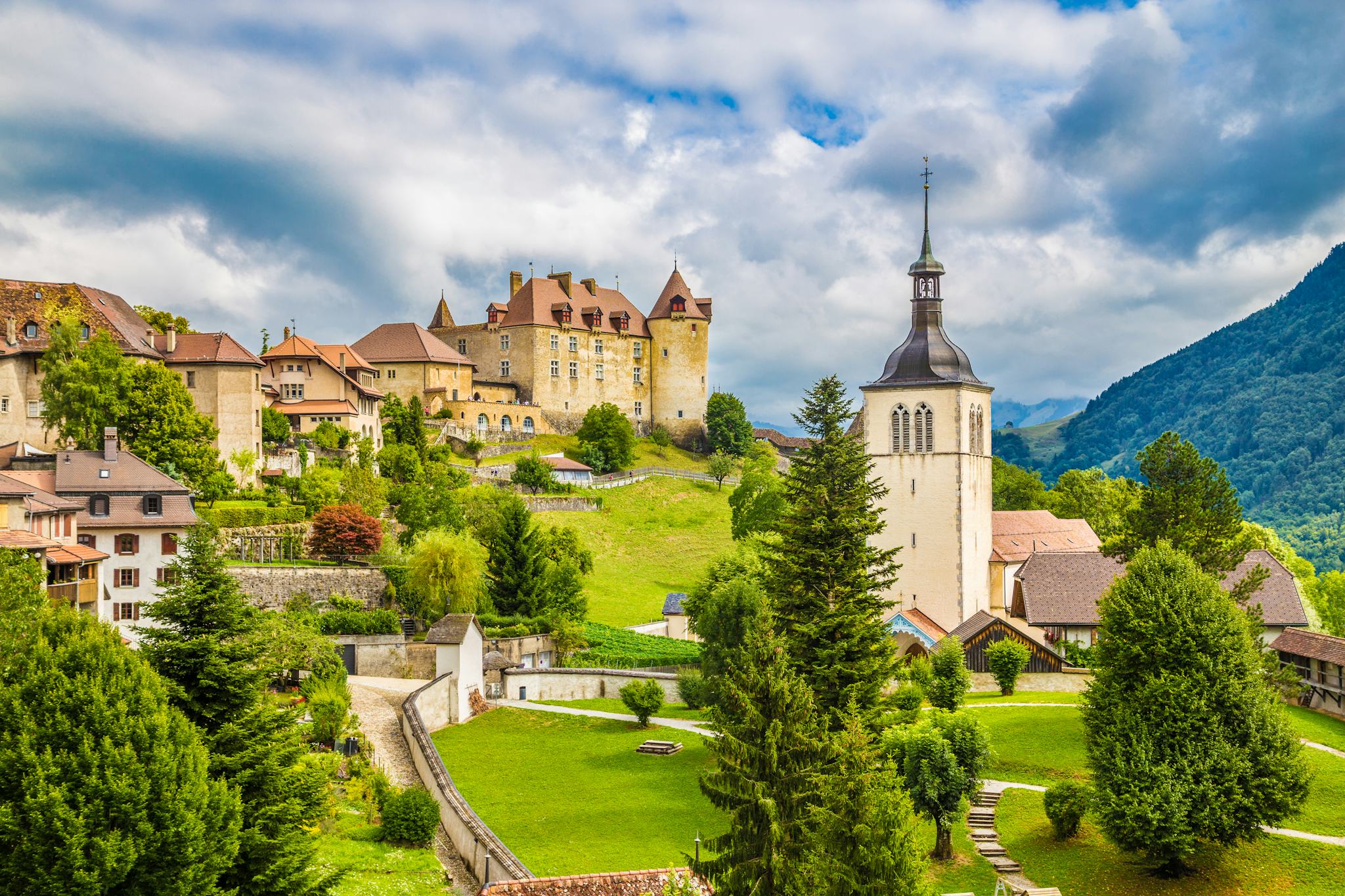 Montreux to Gruyeres: Private day trip hero image