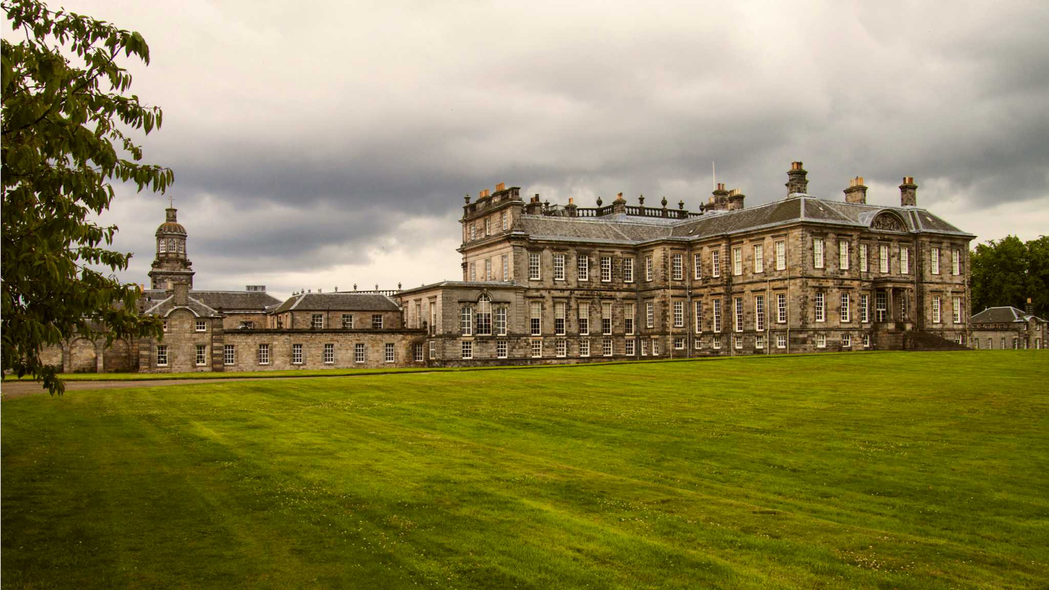 Hopetoun House