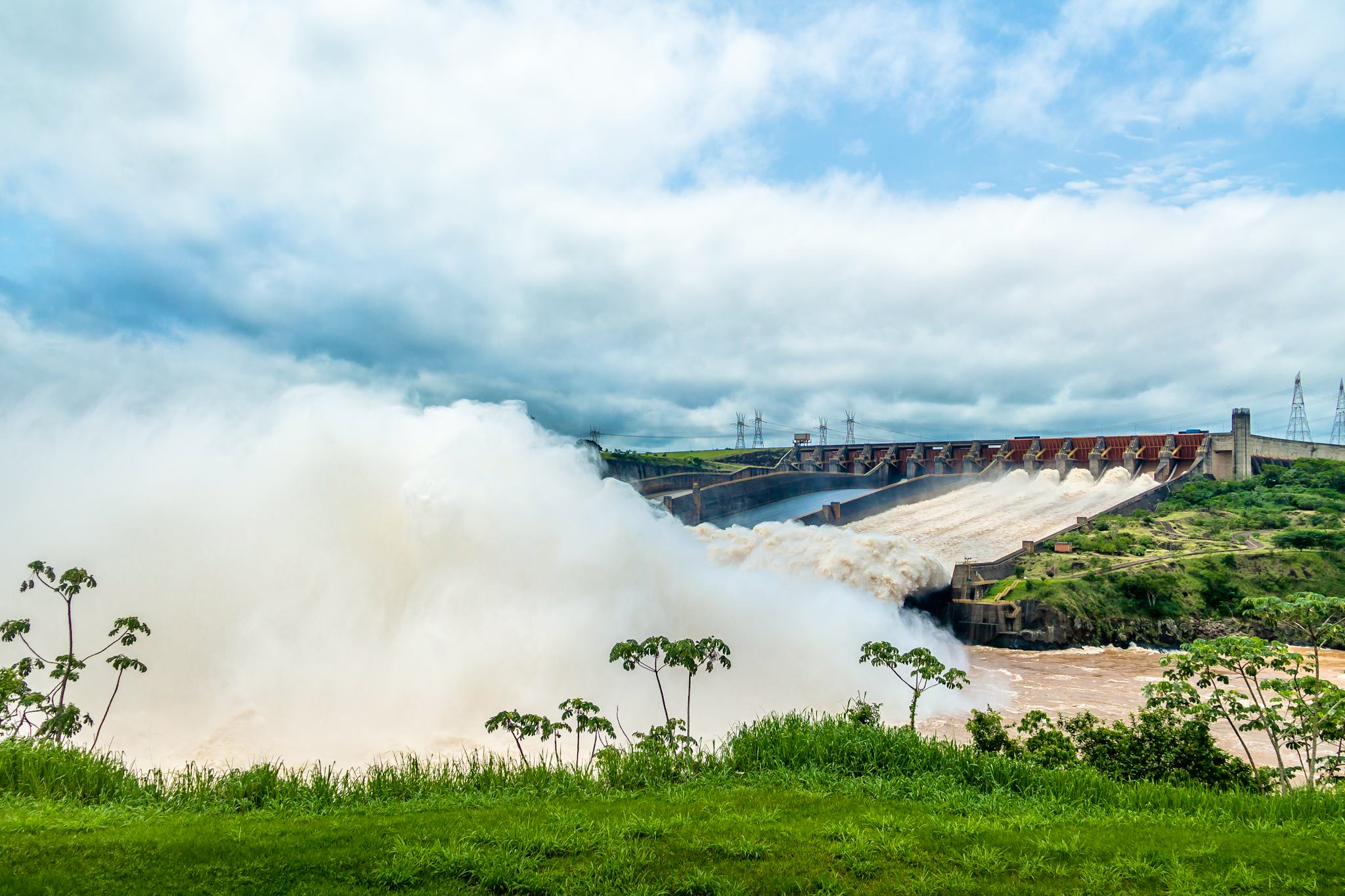 Itaipu-Staudamm