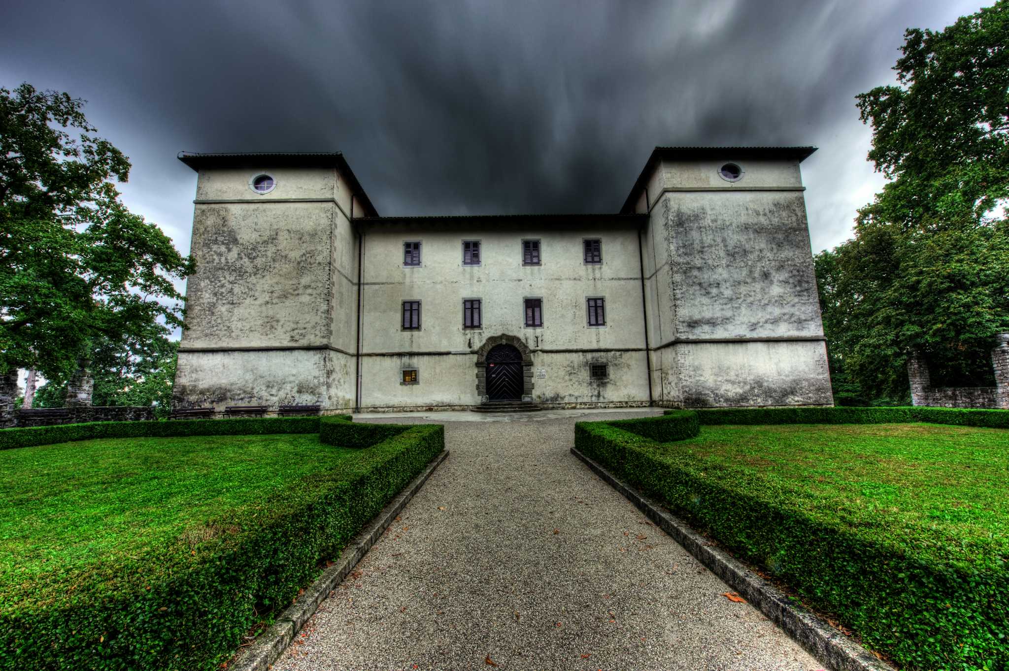 Kromberk Castle