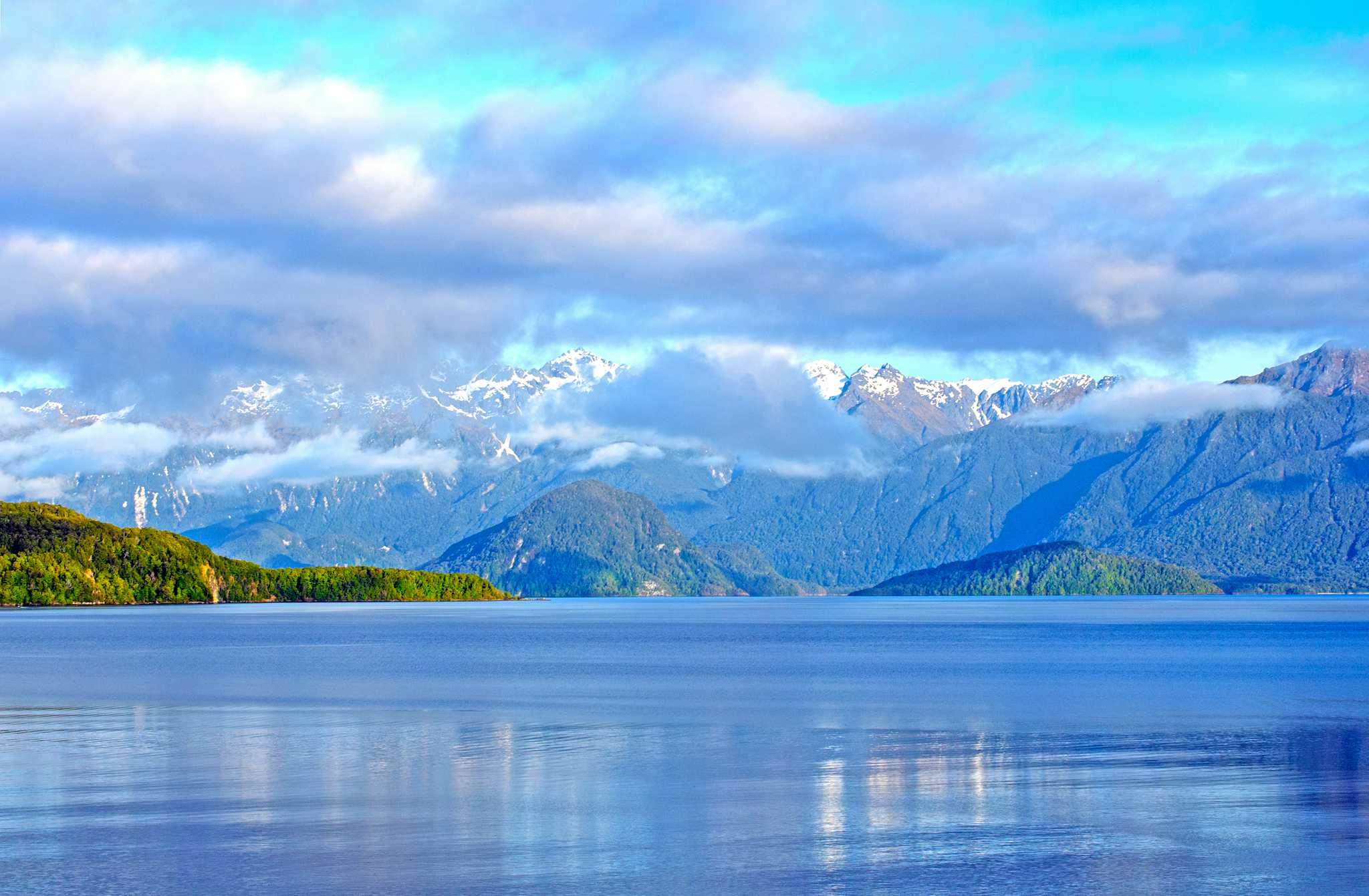 Lake Manapouri