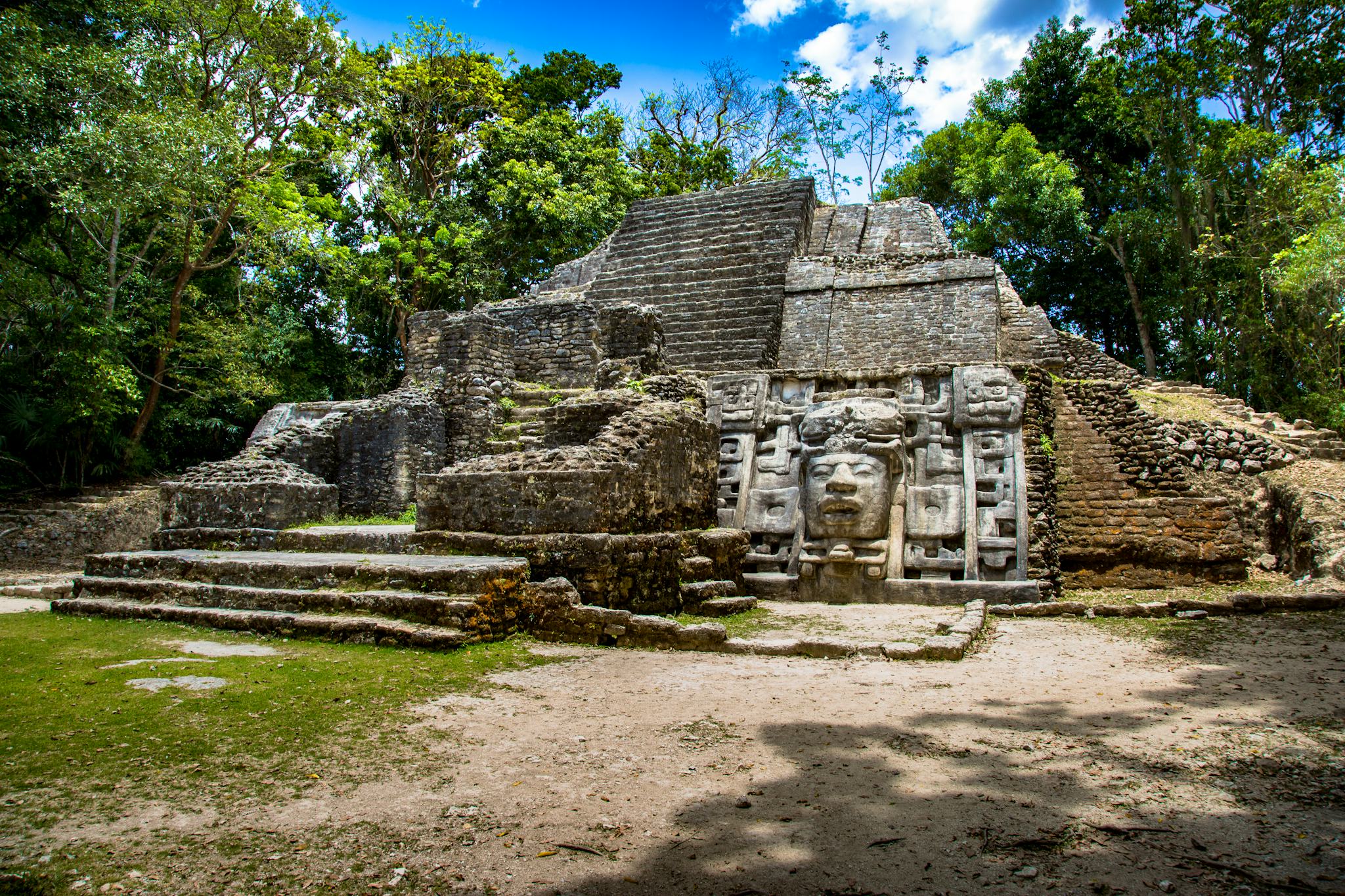 Belize City to Lamanai and Orange Walk: Private day trip