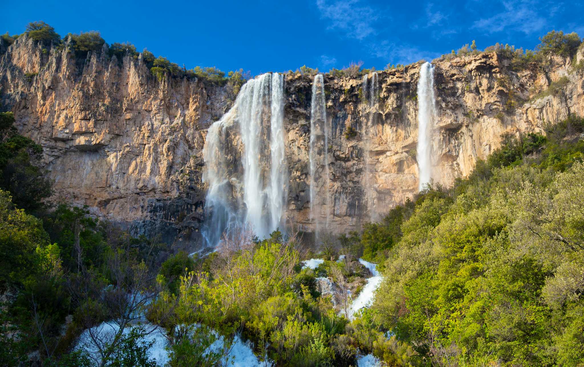 Lequarci Waterfall