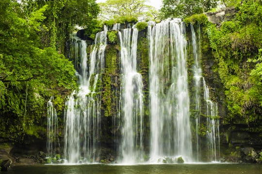 Llanos de Cortez Waterfall