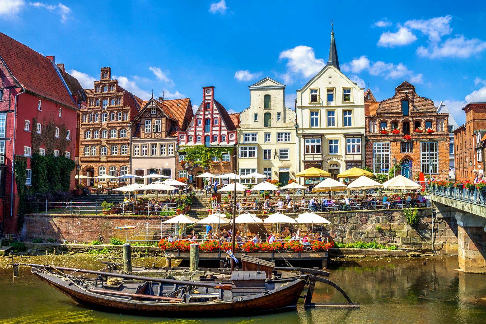 Hamburg to Luneburg and Celle: Private day trip