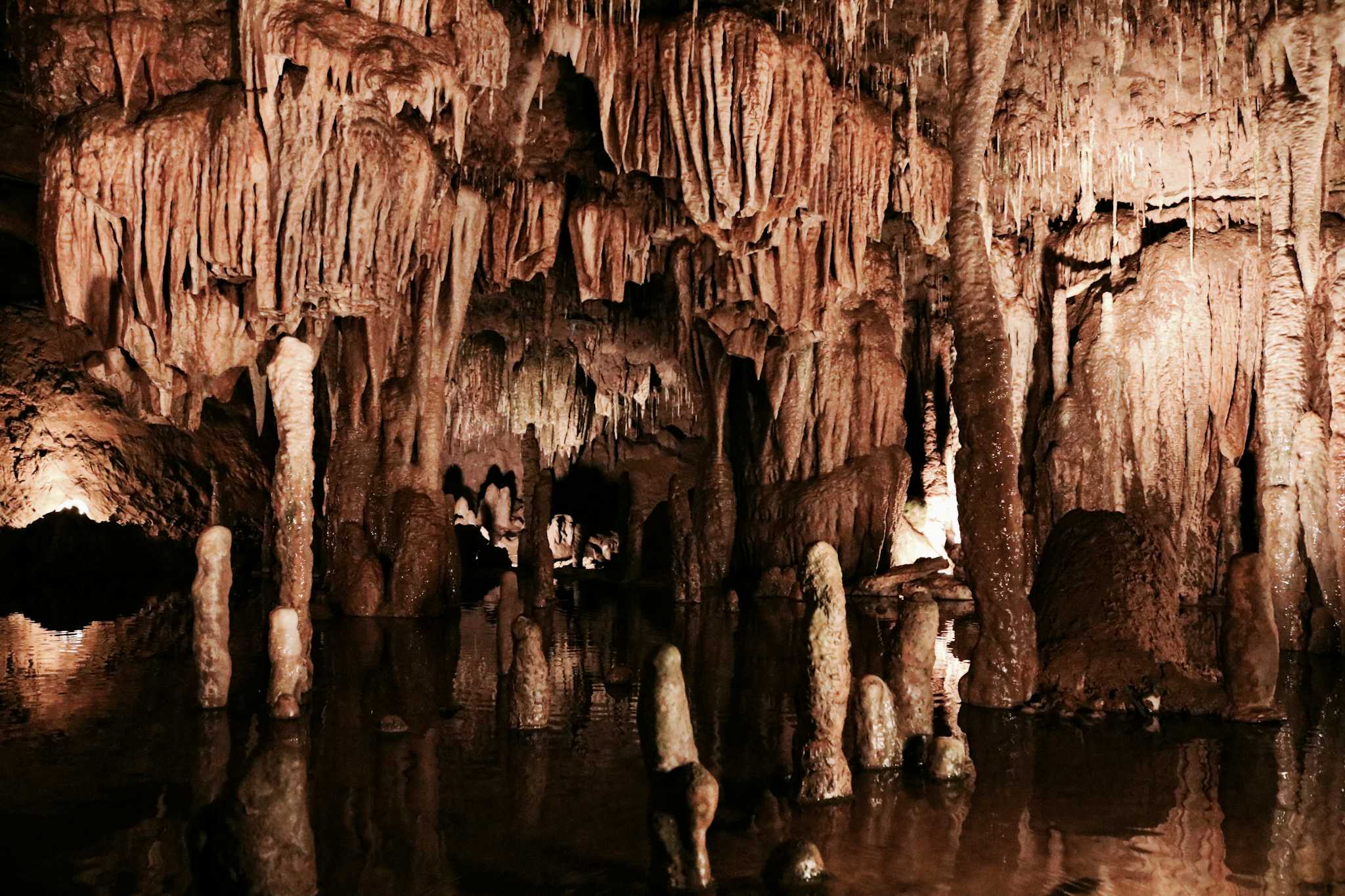 Meramec Caverns