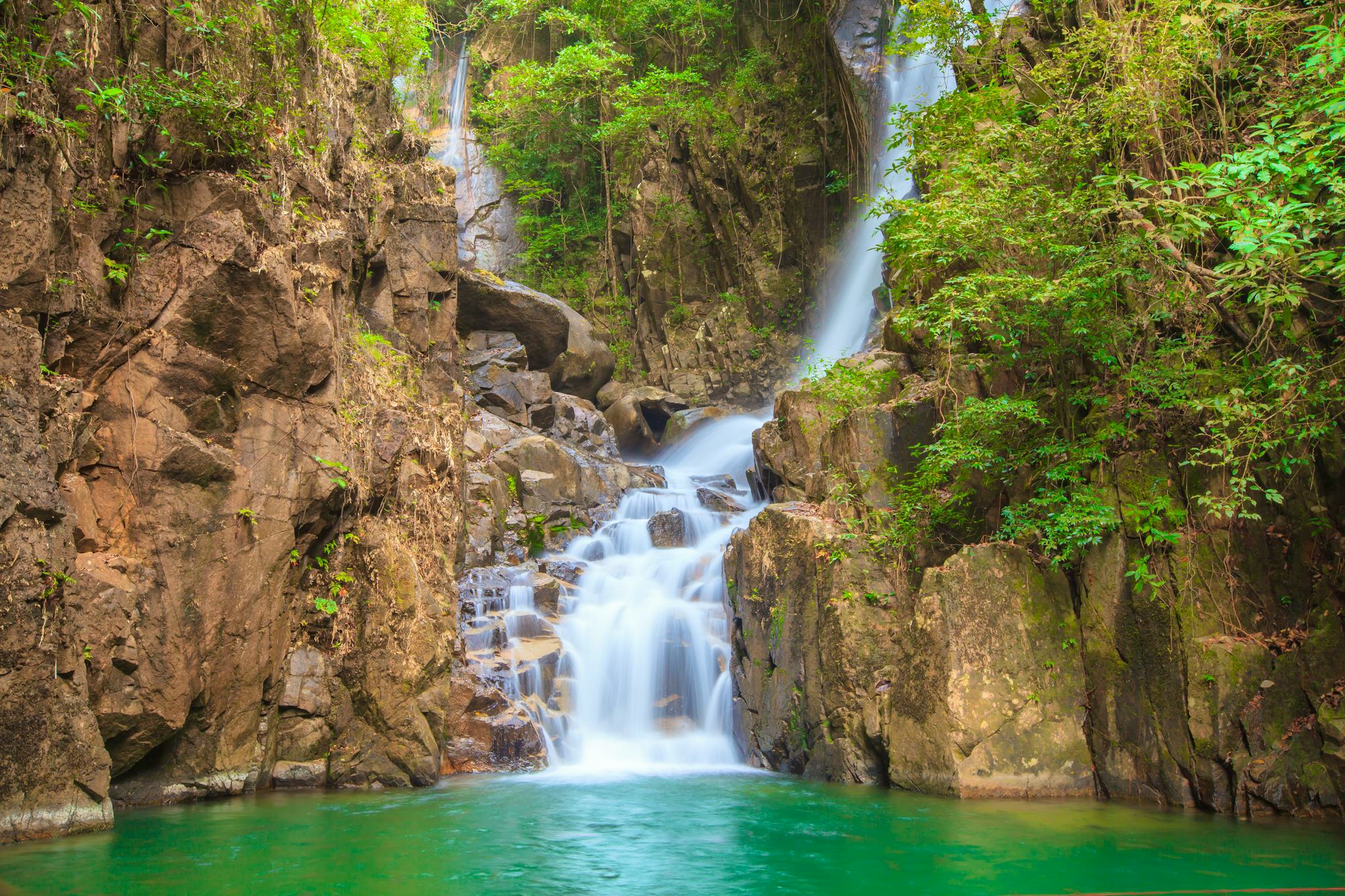 Parque Nacional Namtok Phlio