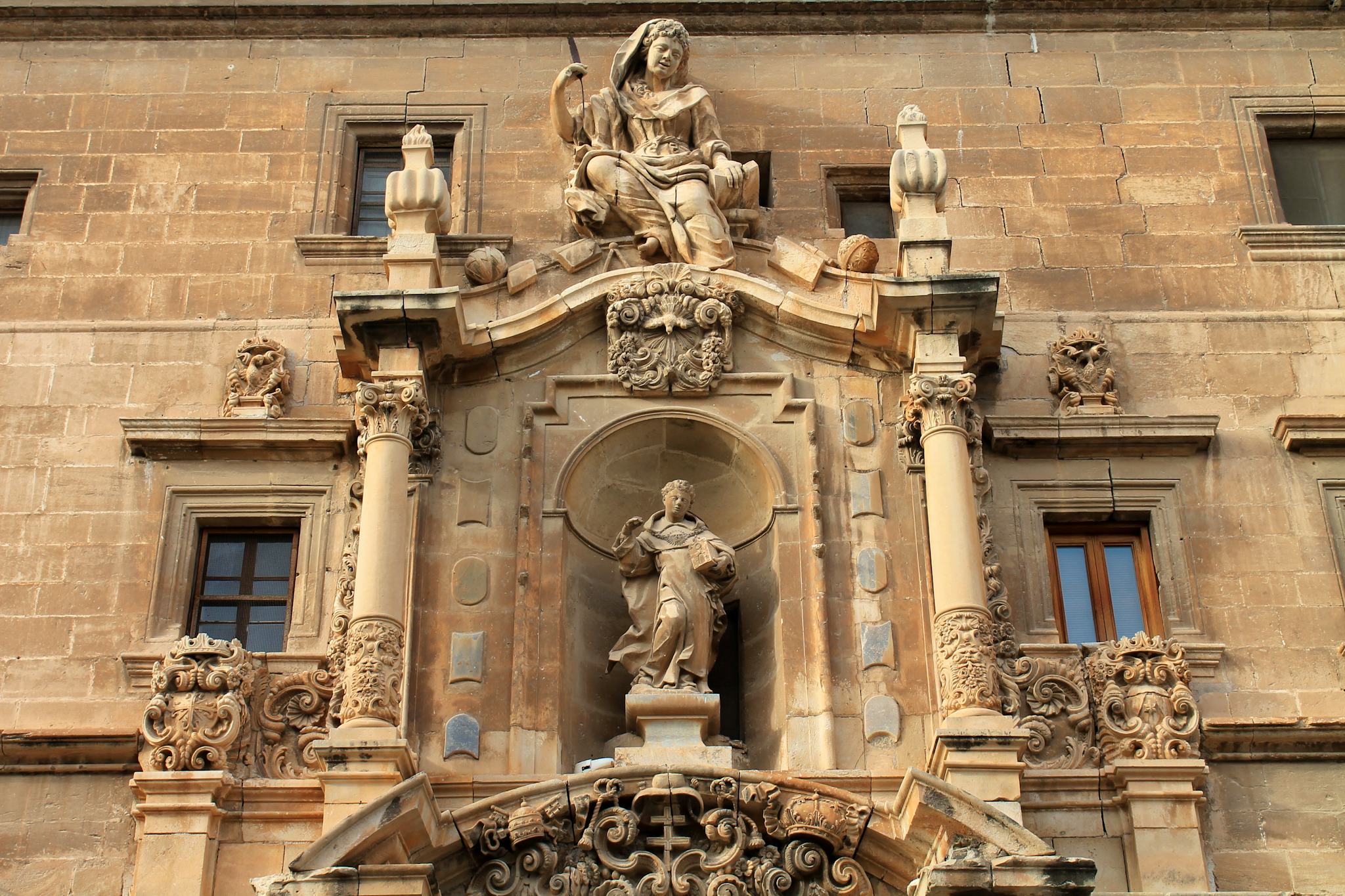 Murcia to Elche and Orihuela: Private day trip