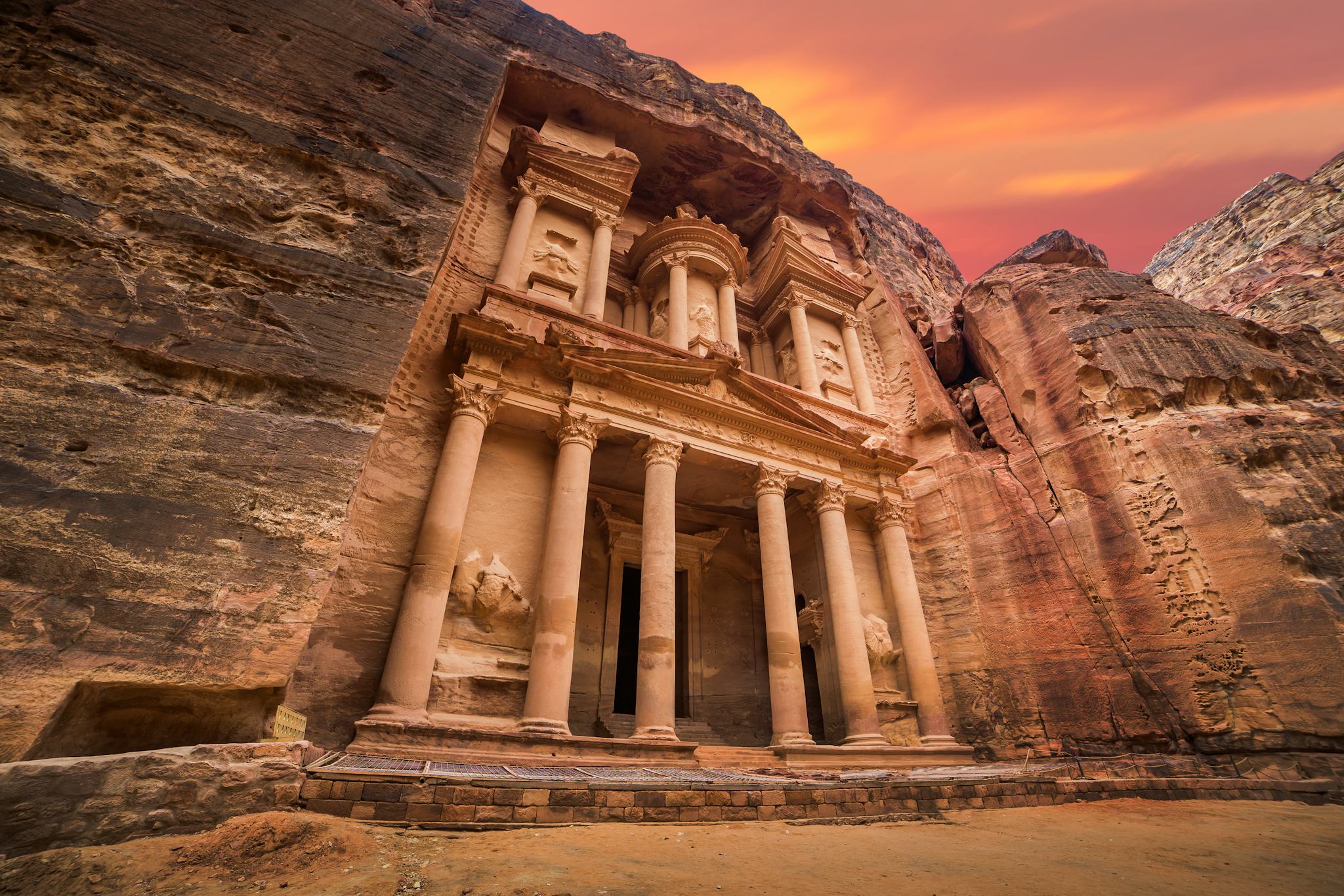 Dead Sea to Petra: Private day trip
