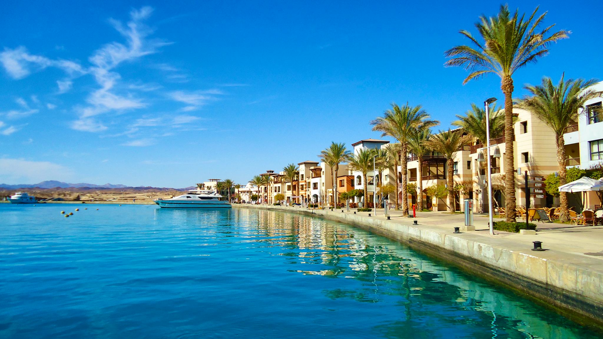 Hurghada to El Quseir and Port Ghalib: Private day trip
