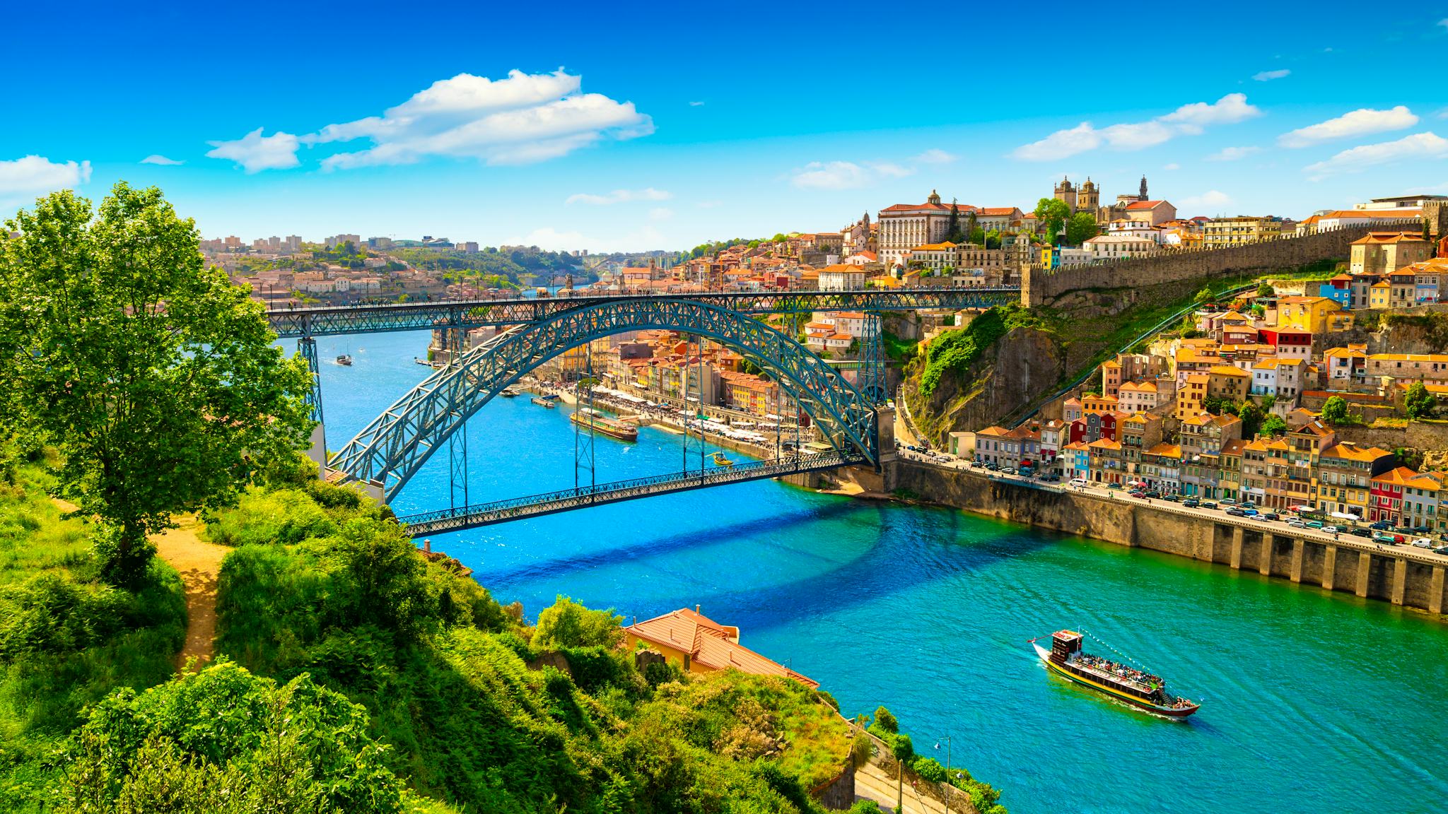 Coimbra to Porto: Private, guided half-day tour
