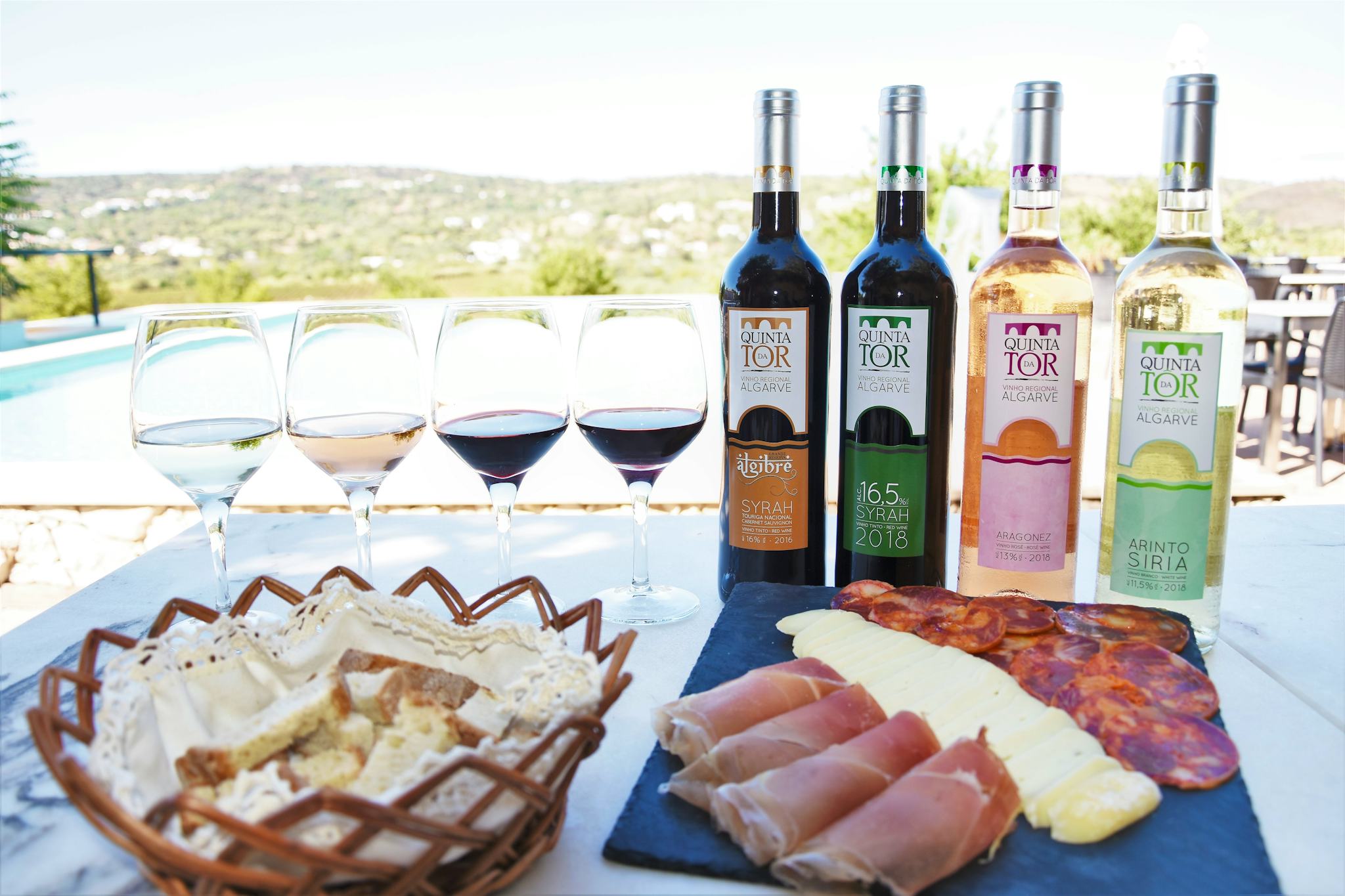 Lagos to Quinta da Tor and Alte: Private, guided tour