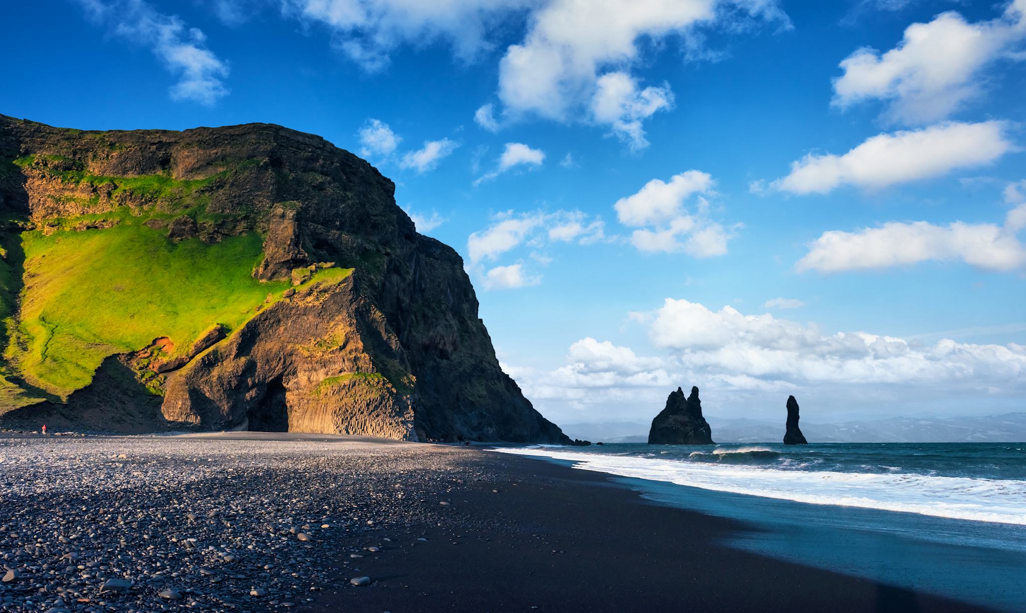 Reynisfjara Beach