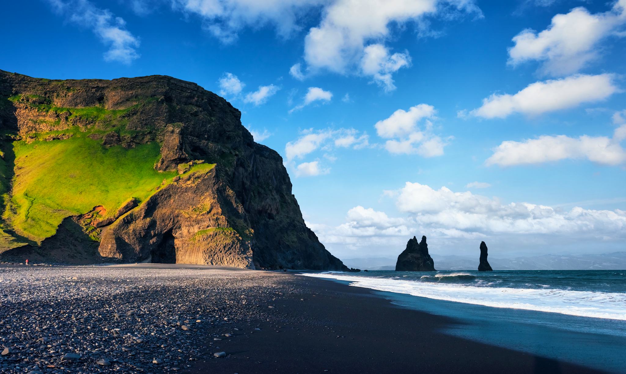 Reykjavik to Blue Lagoon and Reynisfjara: Private day trip