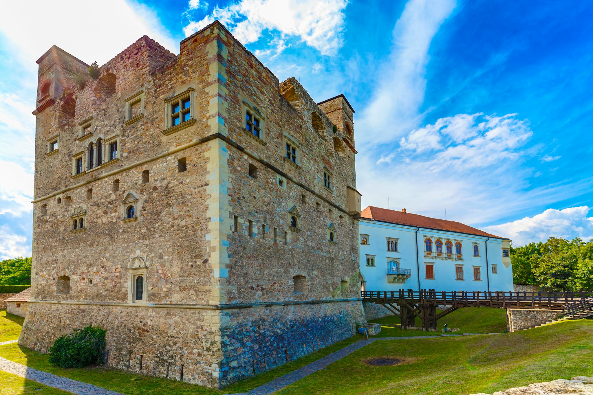 Sarospatak Castle
